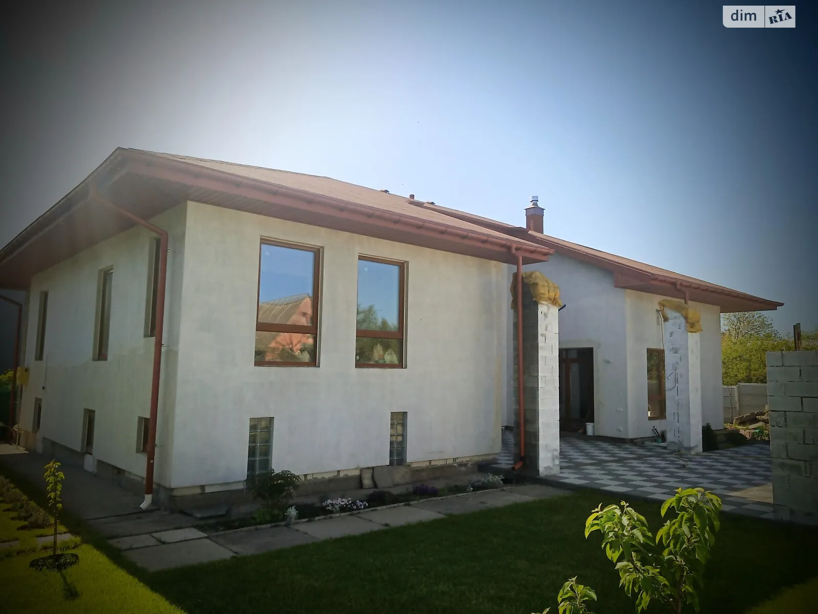 Продається одноповерховий будинок 200 кв. м з бесідкою, цена: 145000 $ - фото 1
