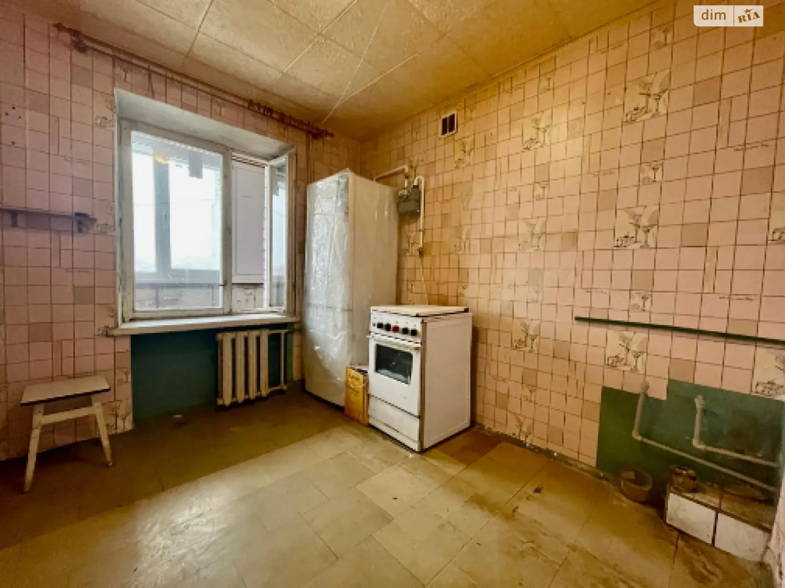 Продается 1-комнатная квартира 40.5 кв. м в Днепре, ул. Дорошенко Петра гетмана