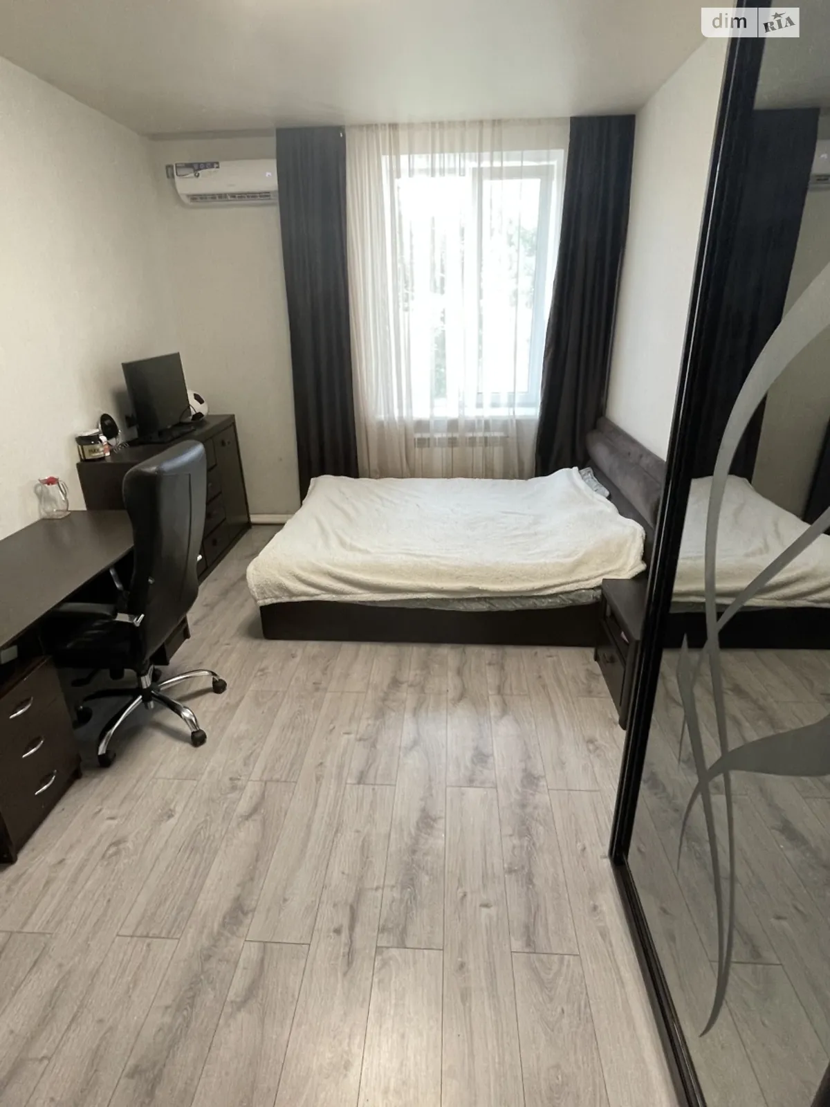 Продается 1-комнатная квартира 35 кв. м в Николаеве, цена: 30000 $