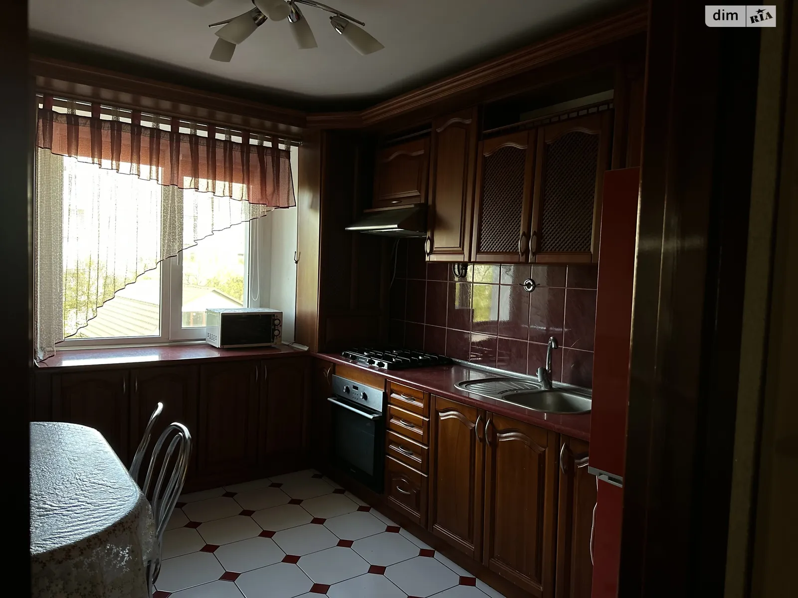Продается 3-комнатная квартира 59 кв. м в Жашкове, цена: 56000 $