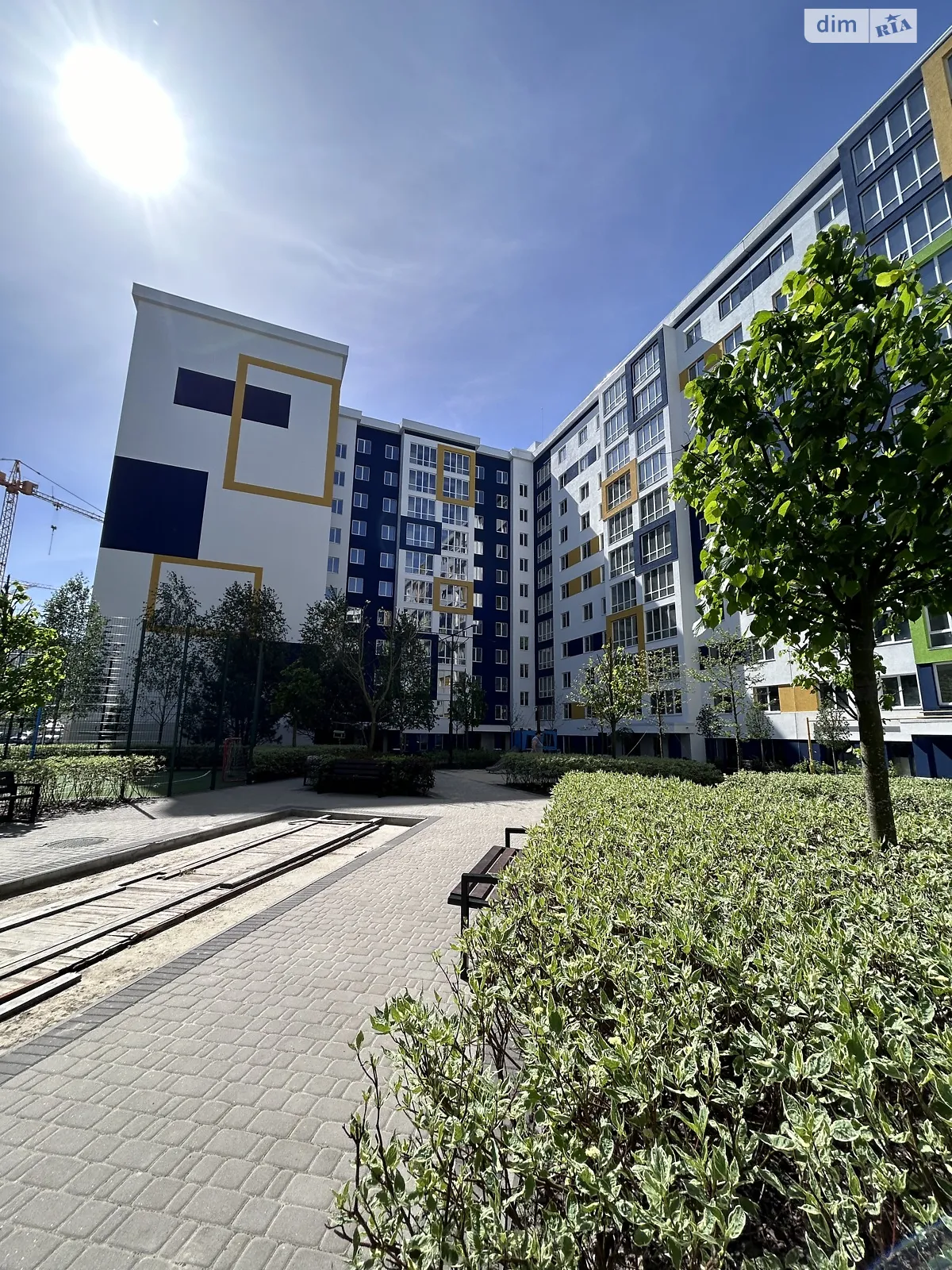 Продається 1-кімнатна квартира 45 кв. м у Бучі, бул. Леоніда Бірюкова, 9 - фото 1