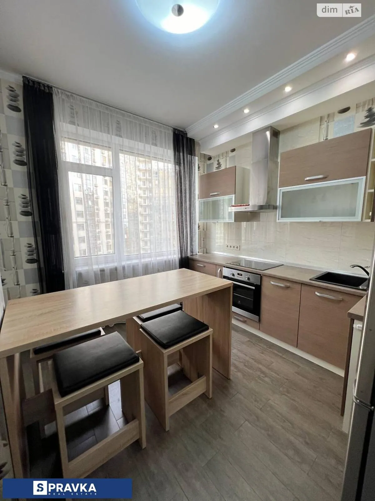 Продается 1-комнатная квартира 40 кв. м в Крыжановка, ул. Марсельская