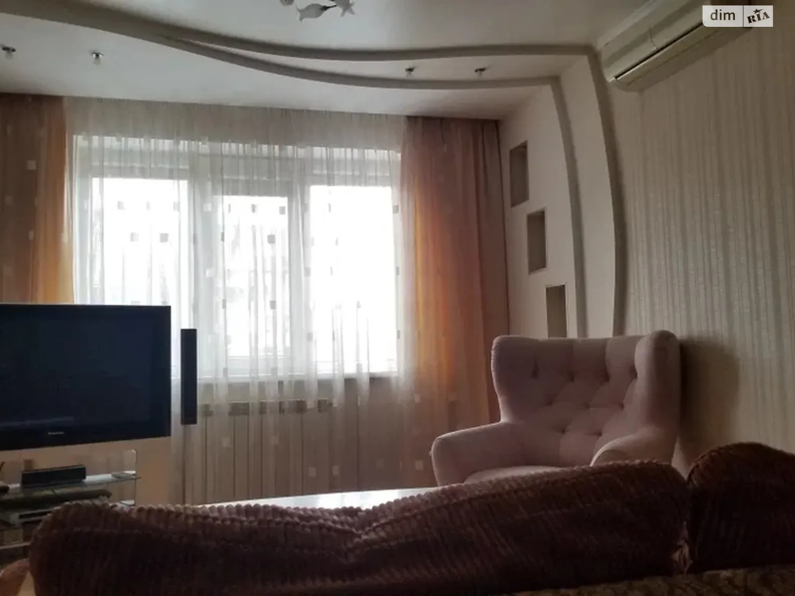 Сдается в аренду 3-комнатная квартира 77 кв. м в Киеве - фото 2