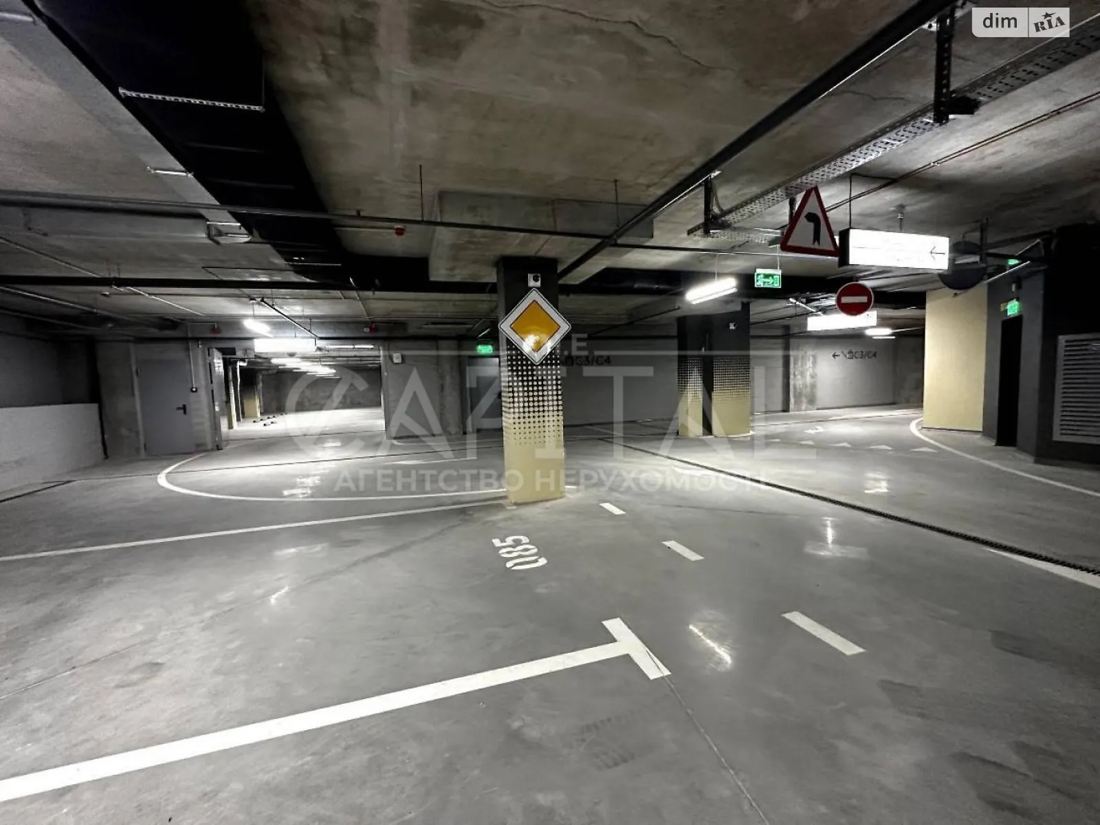 Продается подземный паркинг под легковое авто на 51.77 кв. м, цена: 57000 $ - фото 1