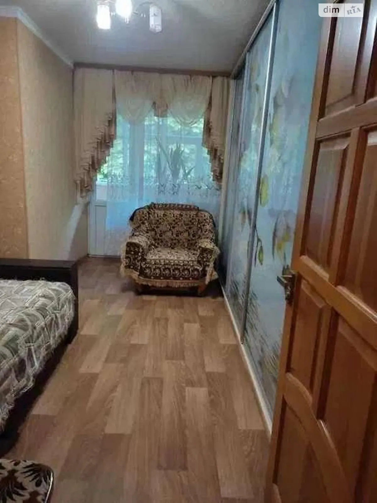 Продается 3-комнатная квартира 55 кв. м в Харькове, ул. Зерновая, 53Б