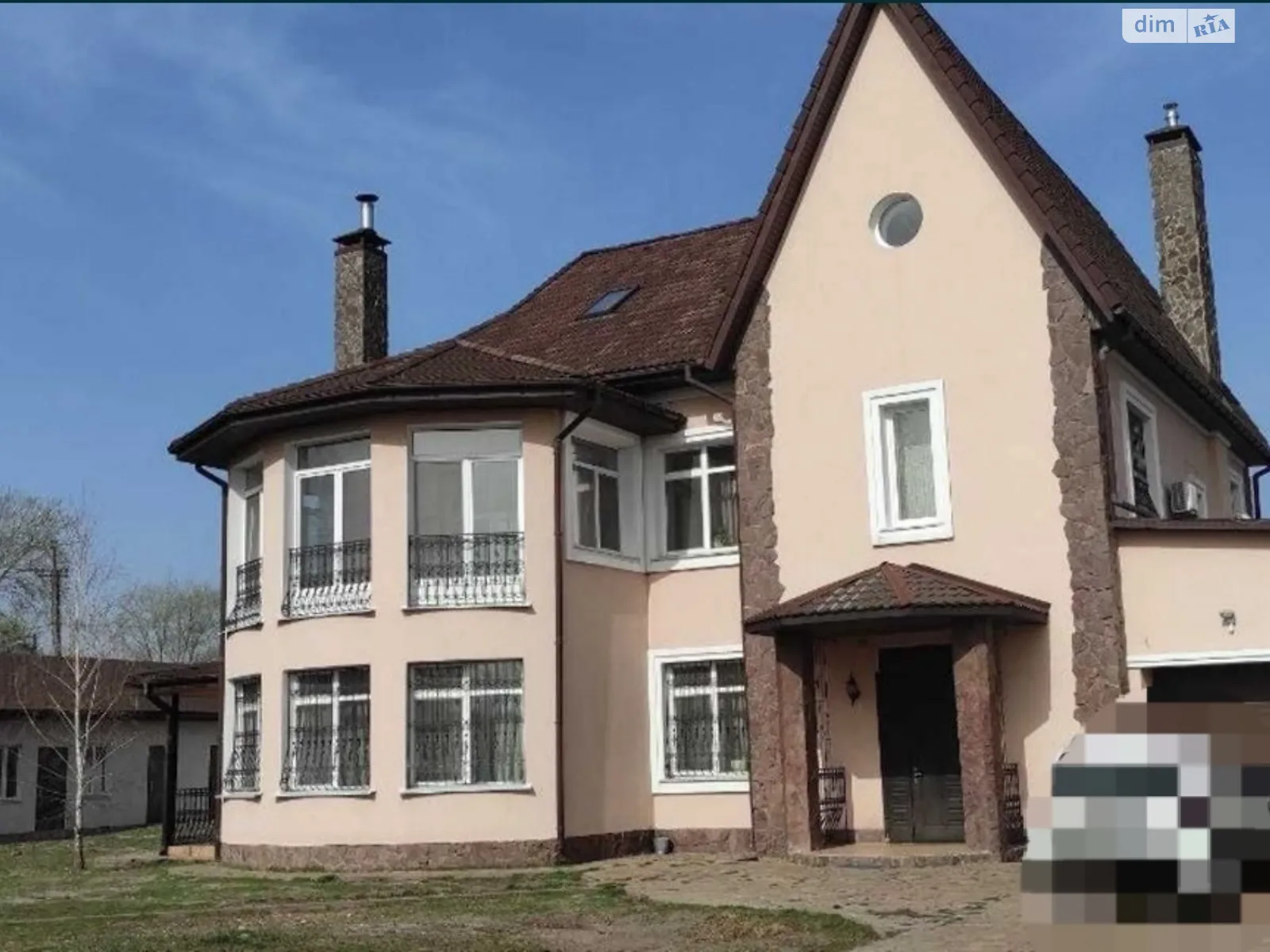 Продається будинок 3 поверховий 495 кв. м з каміном, цена: 500000 $