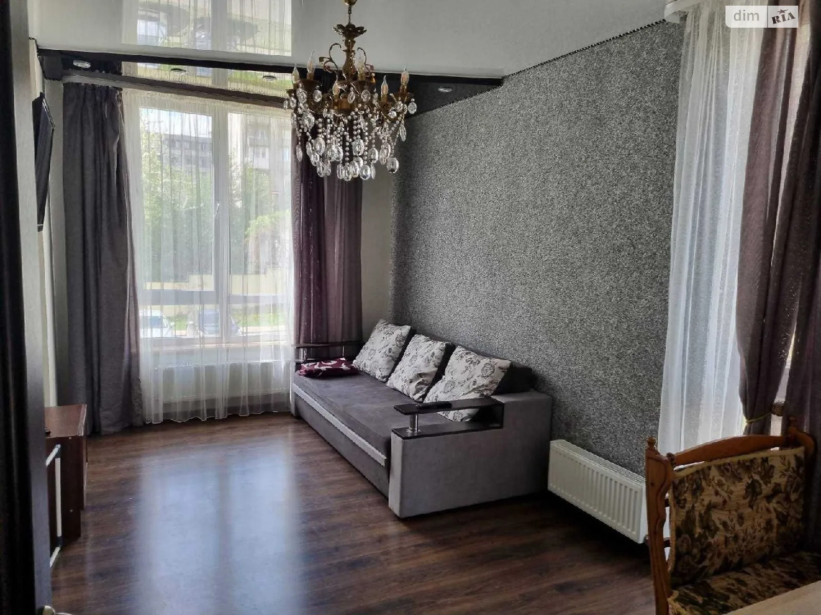 Сдается в аренду 1-комнатная квартира 39 кв. м в Львове, цена: 400 $ - фото 1