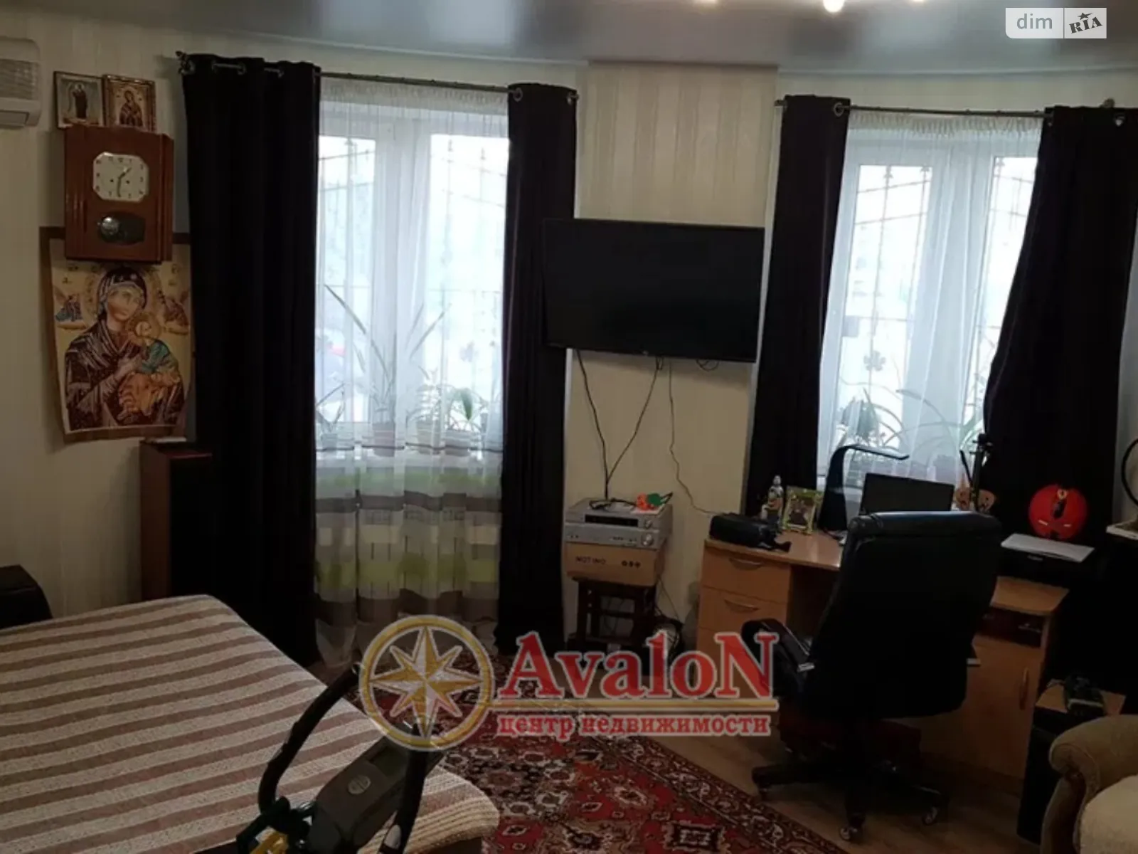 Продается 2-комнатная квартира 71 кв. м в Одессе, ул. Школьная, 35 - фото 1