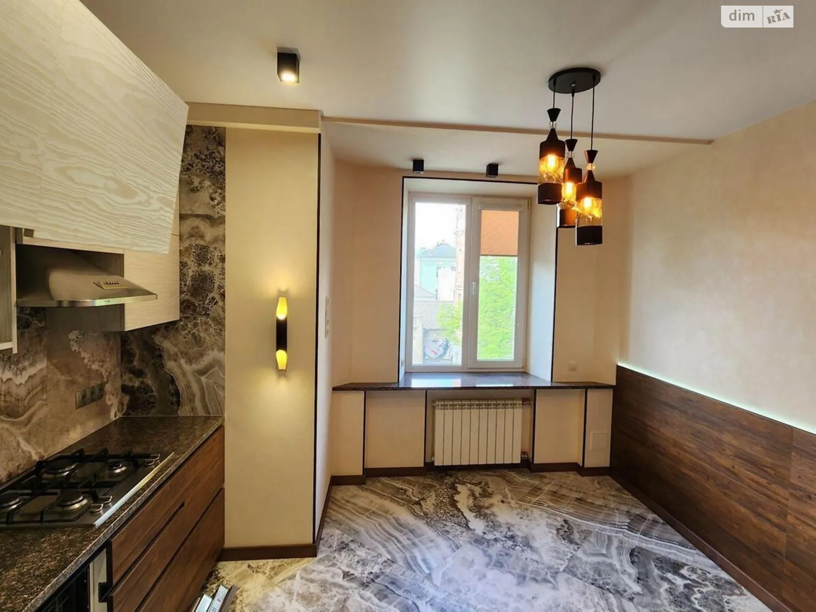 Продается 1-комнатная квартира 45 кв. м в Харькове, цена: 59900 $