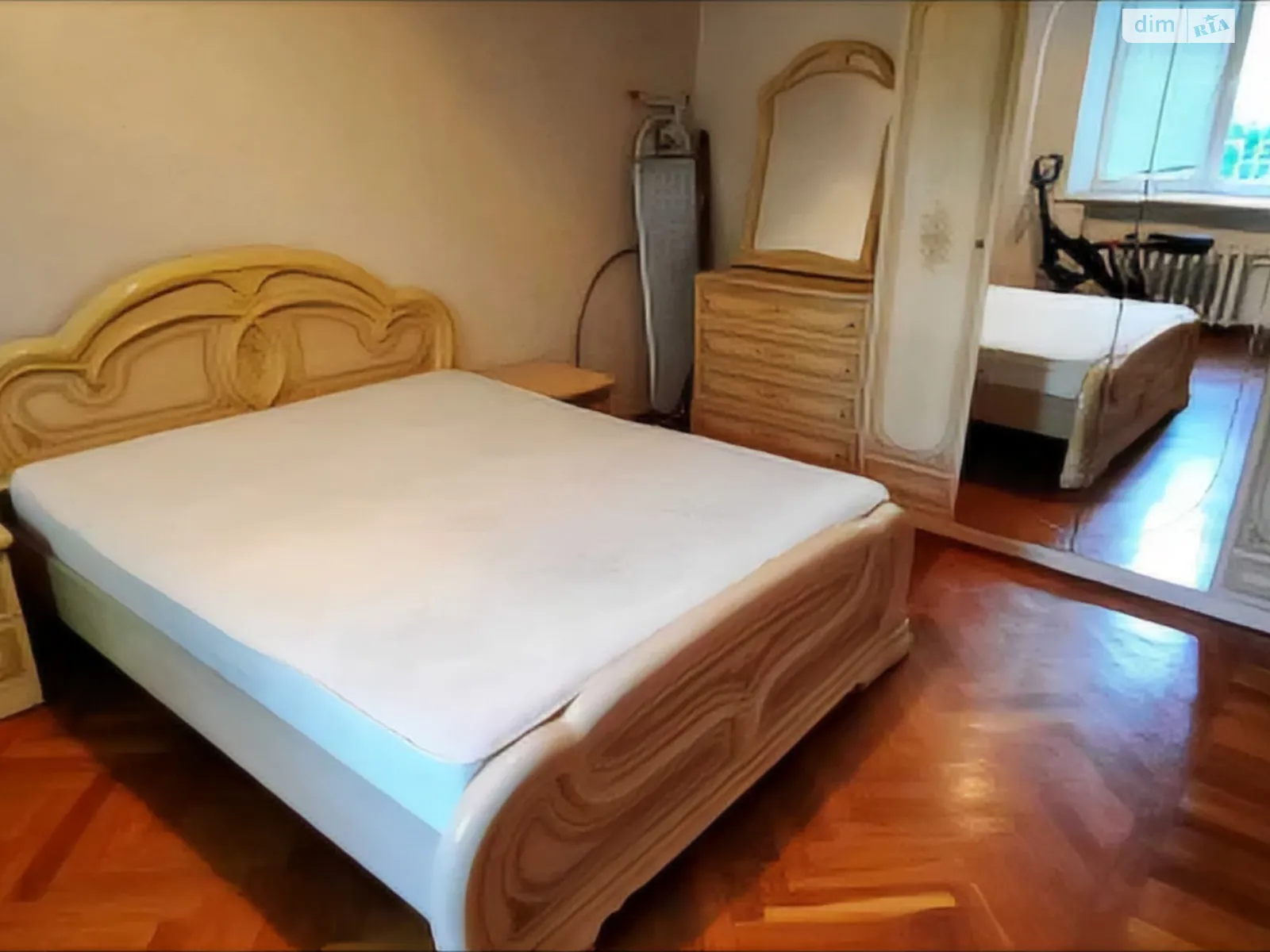 Продается 3-комнатная квартира 71 кв. м в Одессе, ул. Канатная