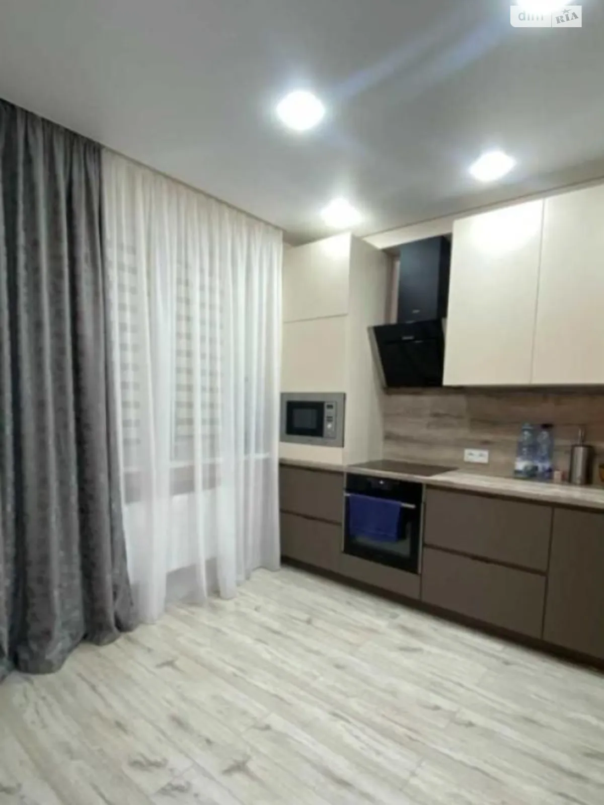 Продается 2-комнатная квартира 68 кв. м в Харькове - фото 3
