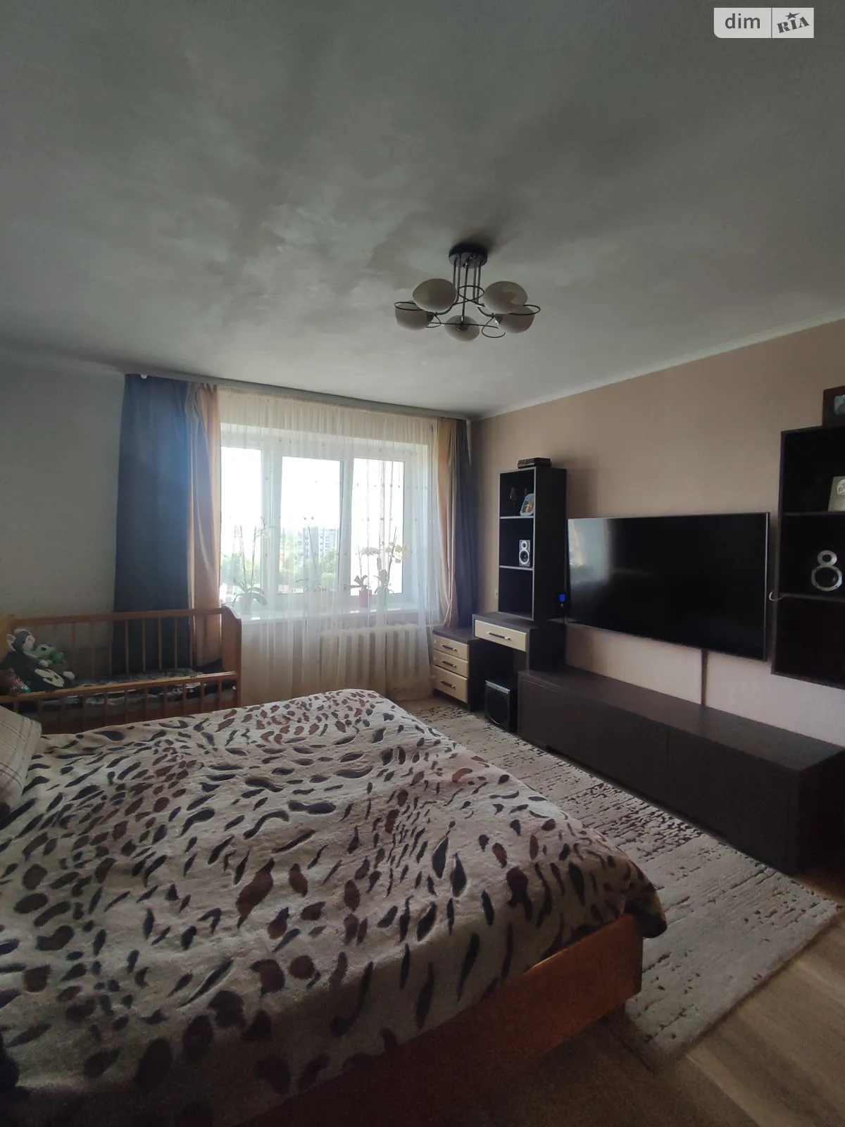 Продается 2-комнатная квартира 36 кв. м в Ивано-Франковске, ул. Троллейбусная, 2 - фото 1