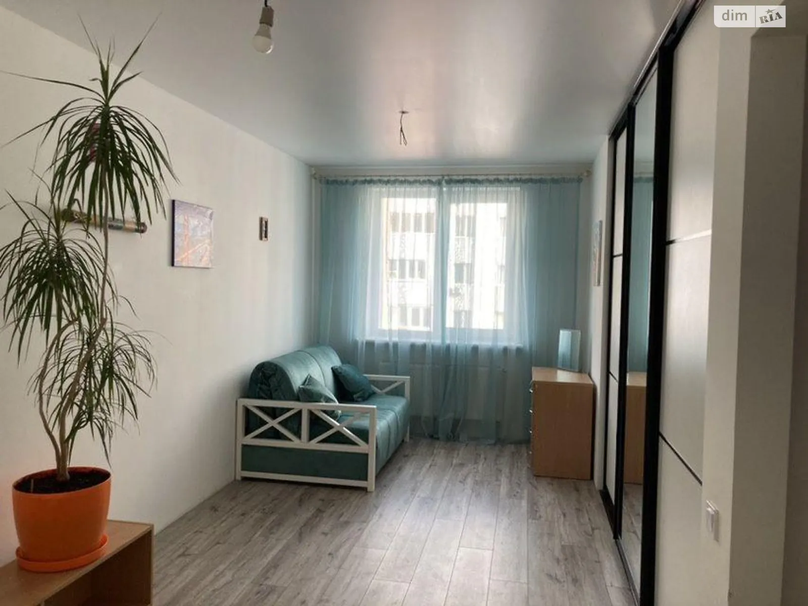 Продается 1-комнатная квартира 40 кв. м в Харькове, цена: 30000 $