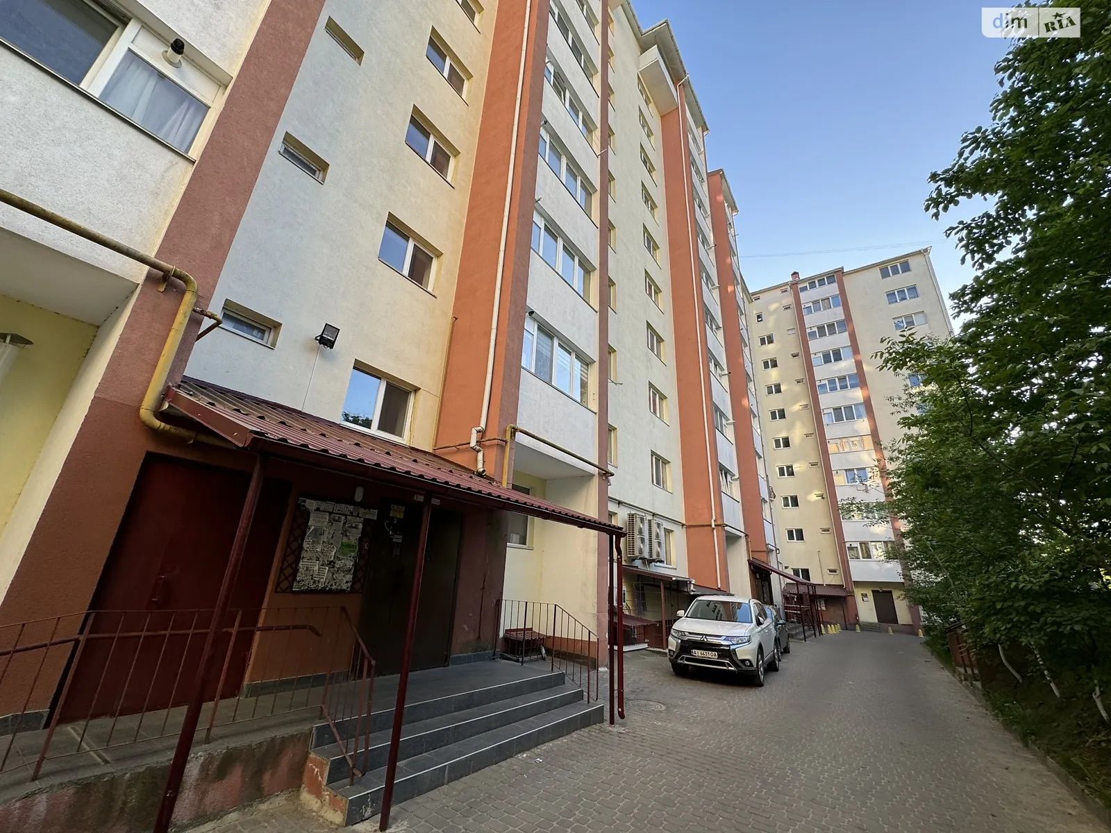 Продается 3-комнатная квартира 82 кв. м в Ровно - фото 4