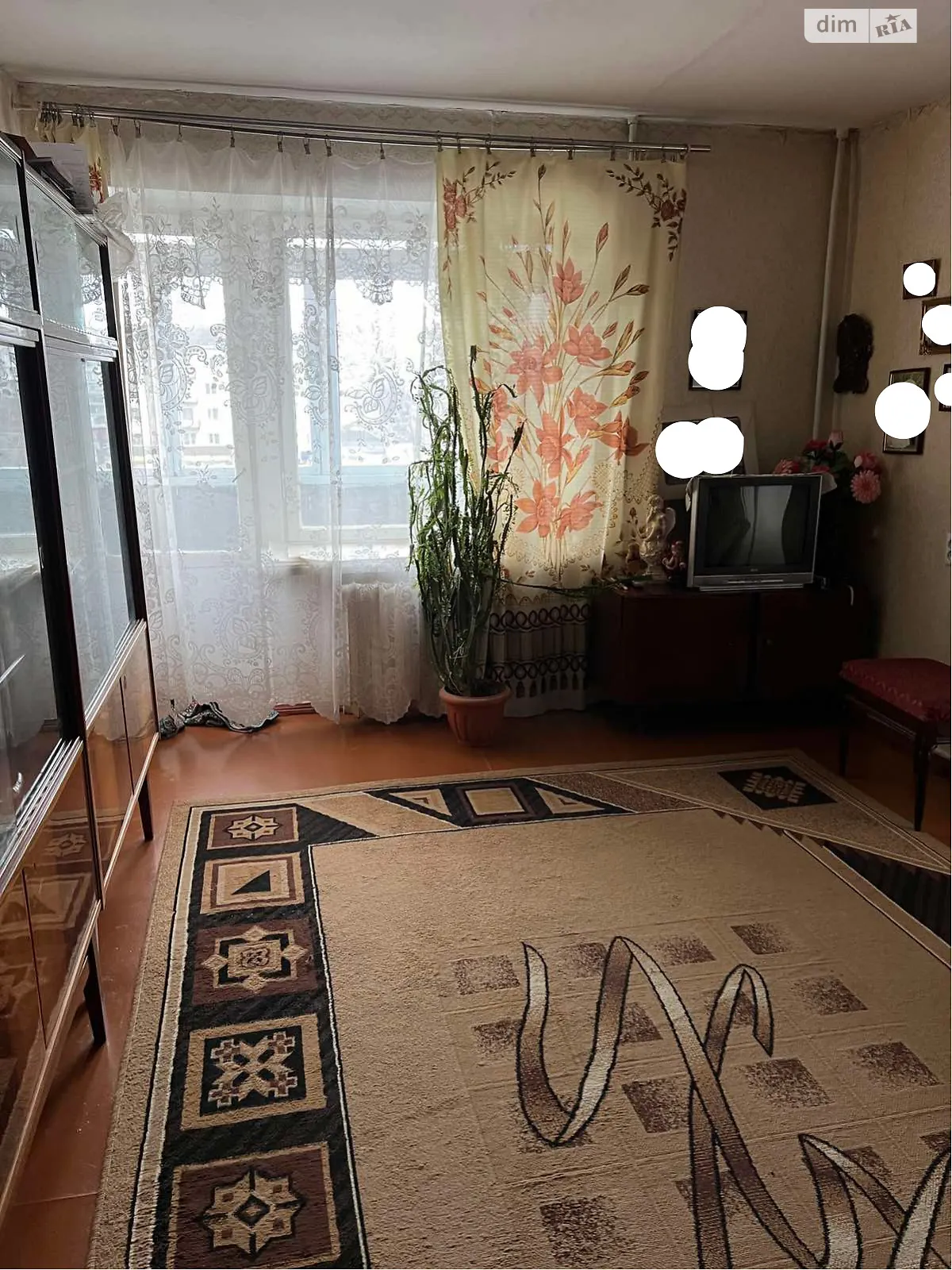 Продается 4-комнатная квартира 62.72 кв. м в Звягеле, пл. Леси Украинки, 3