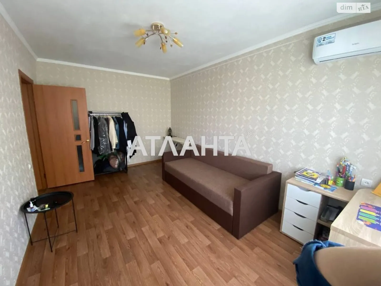 Продается 2-комнатная квартира 44 кв. м в Одессе, ул. Транспортная - фото 1