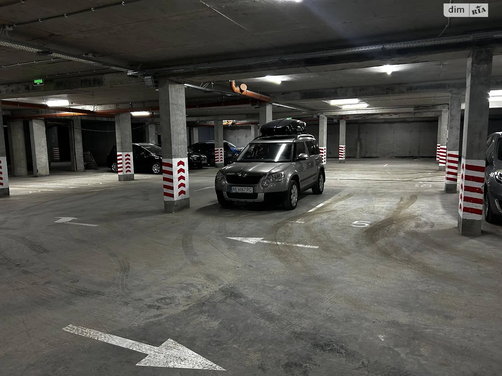 Продается подземный паркинг под легковое авто на 14 кв. м, цена: 15000 $ - фото 1