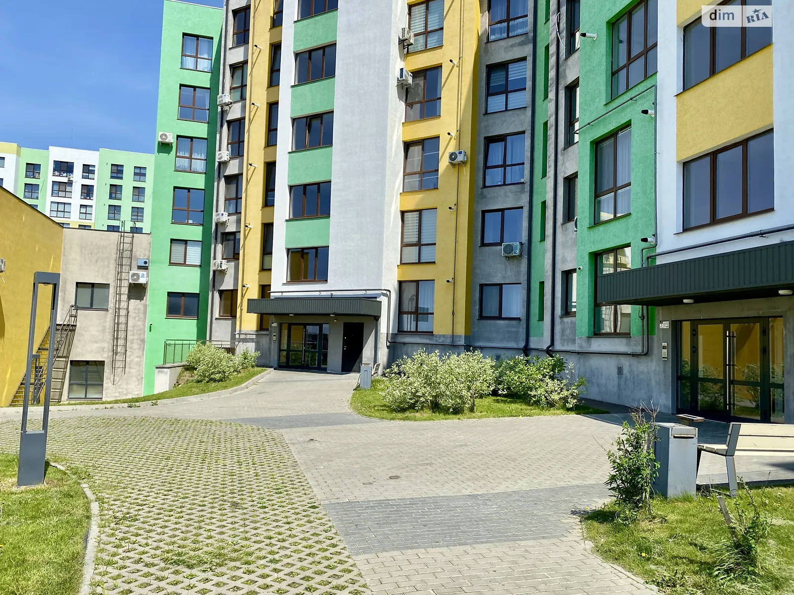 Продается 1-комнатная квартира 45.9 кв. м в Ровно - фото 2