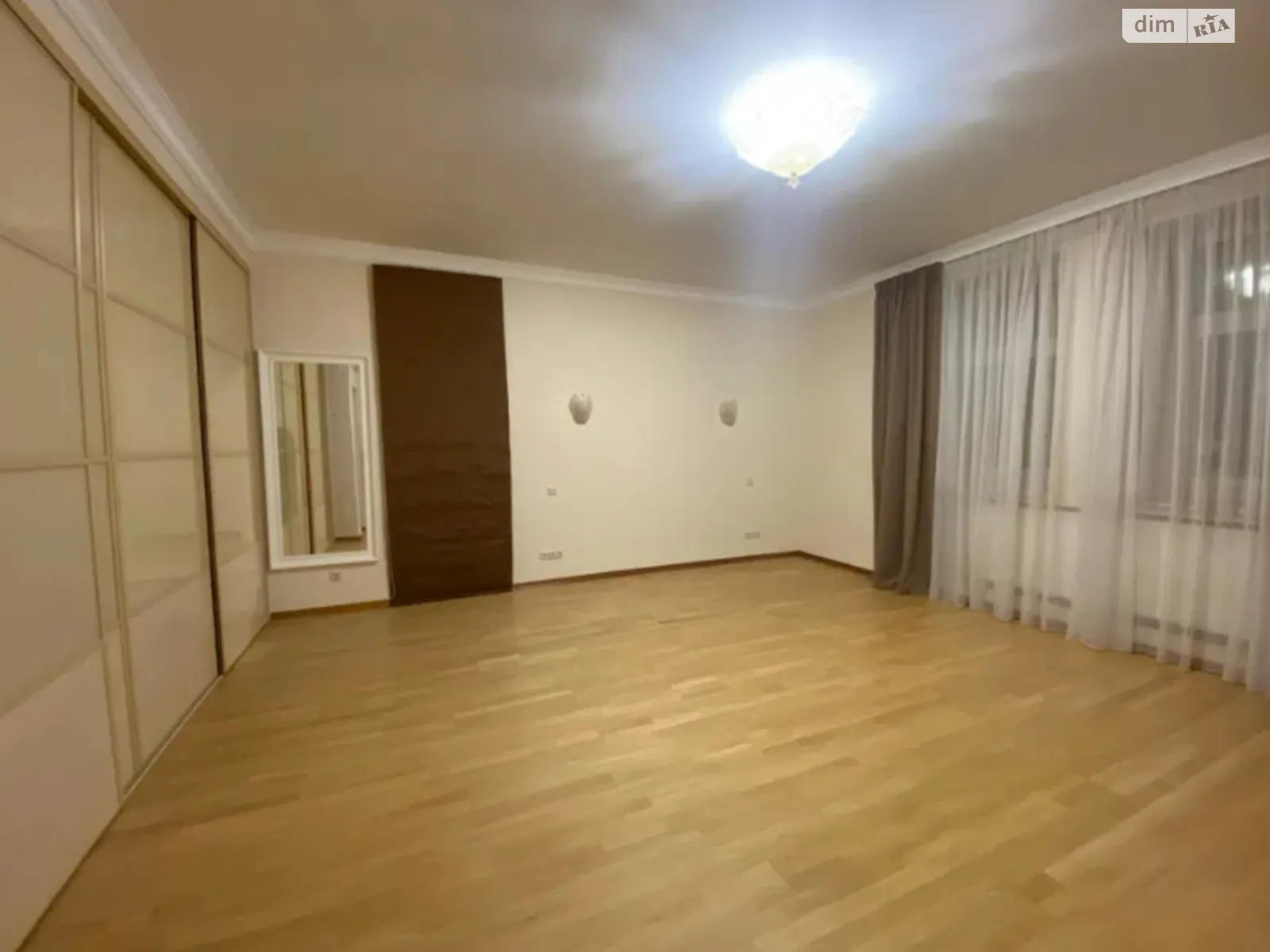 Сдается в аренду 5-комнатная квартира 263 кв. м в Киеве - фото 3