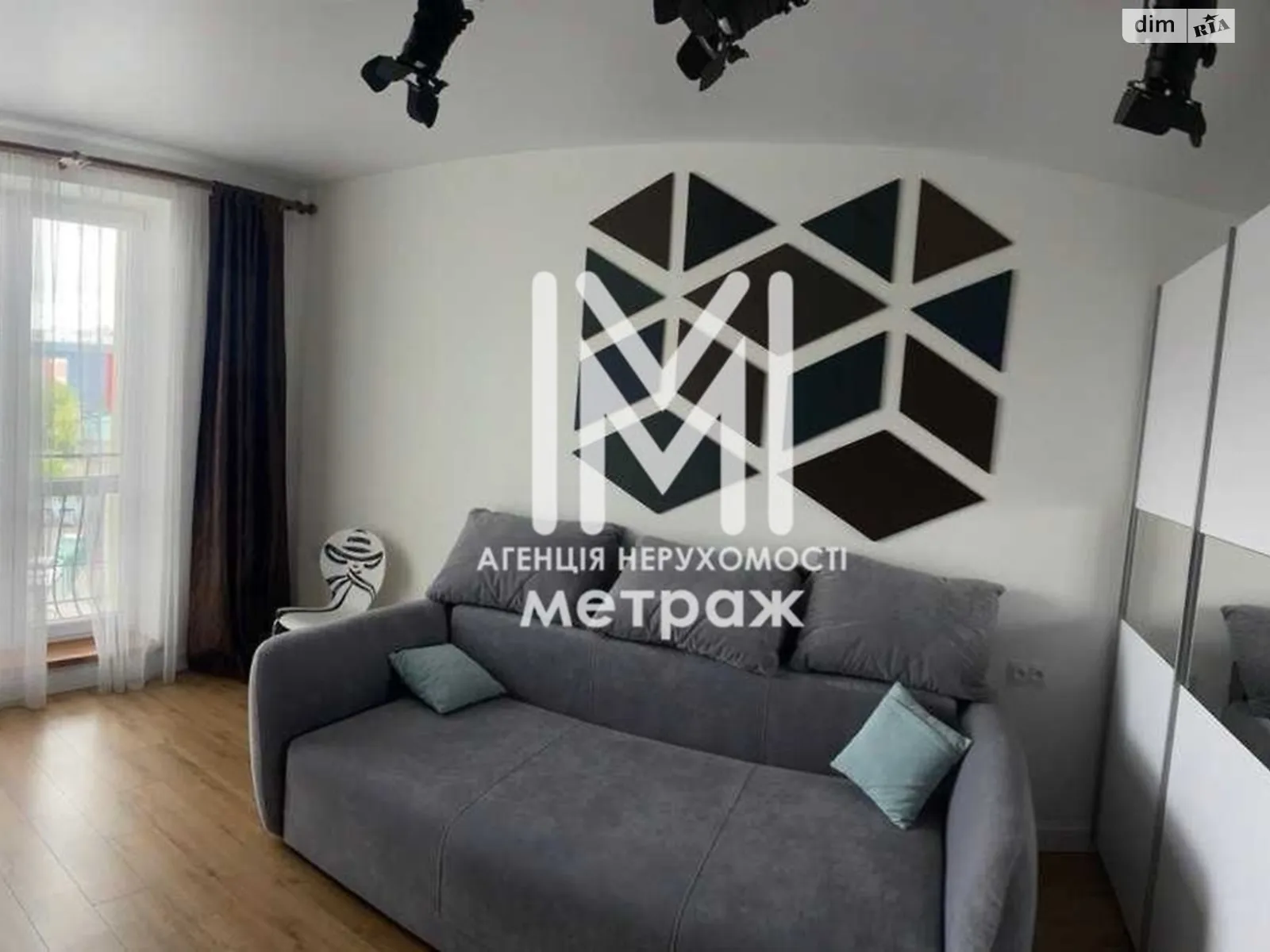 Продается 1-комнатная квартира 37 кв. м в Харькове, ул. Елизаветинская, 1Б - фото 1