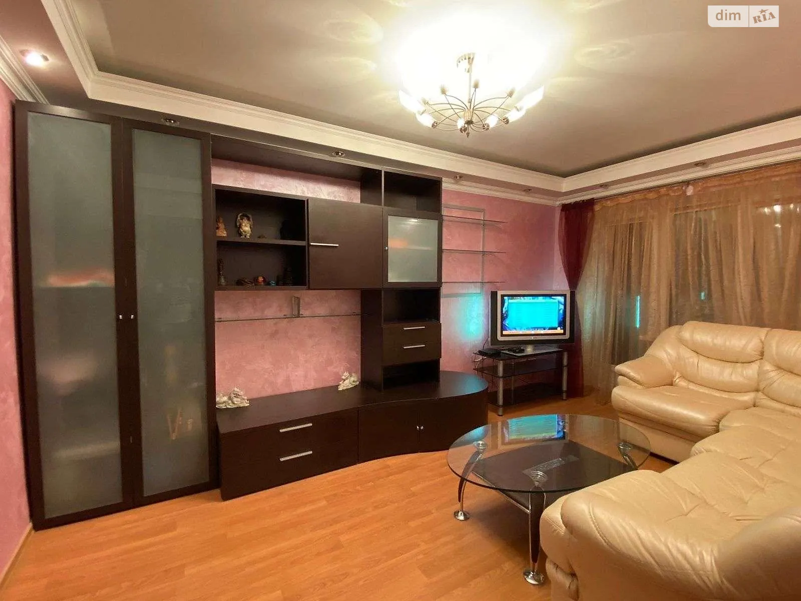 Сдается в аренду 2-комнатная квартира 45 кв. м в Киеве, цена: 800 $