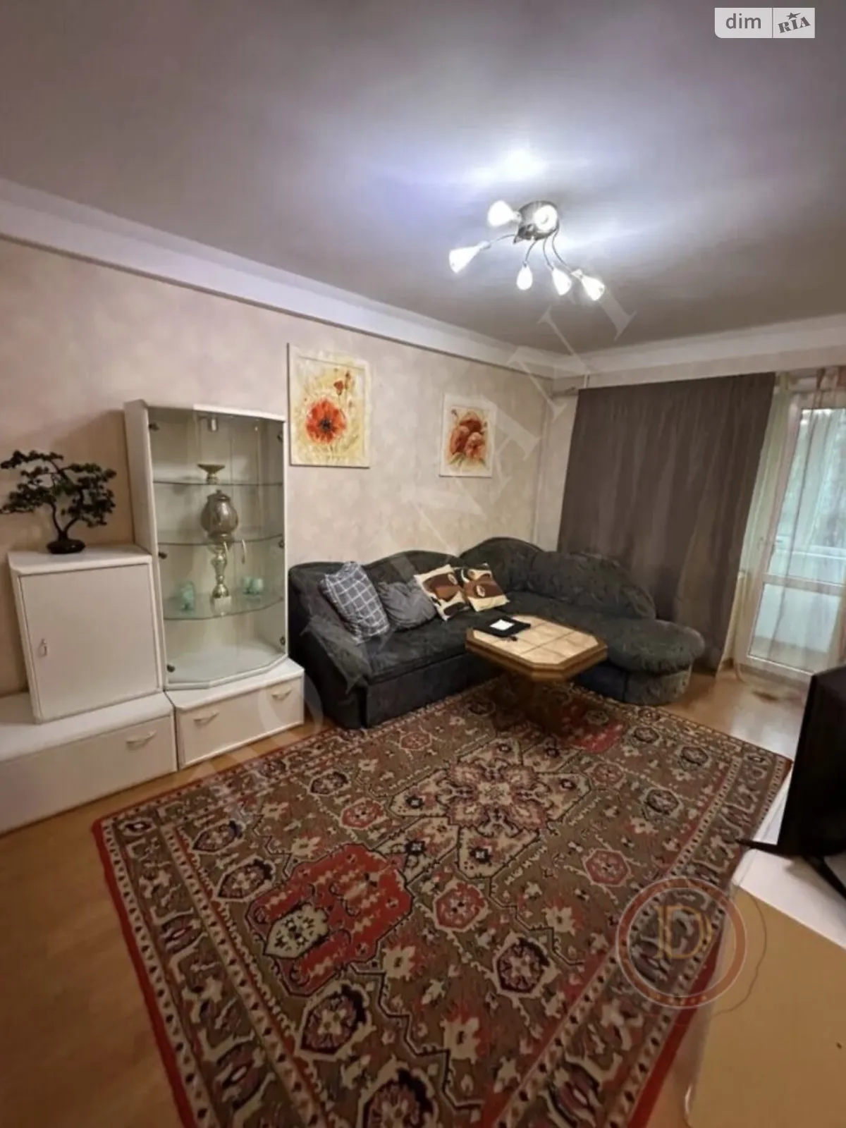 2-кімнатна квартира 45 кв. м у Запоріжжі, цена: 8000 грн
