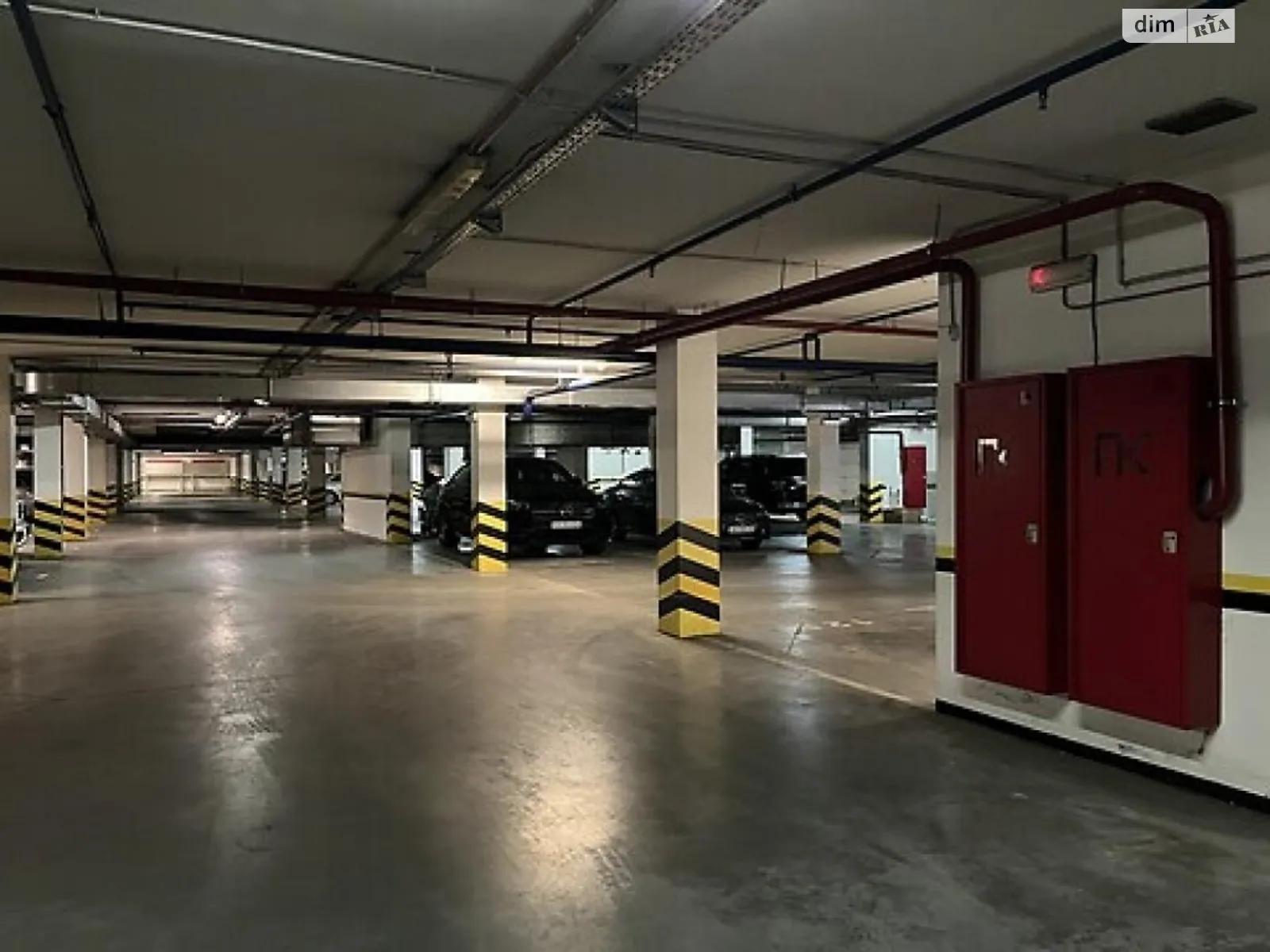 Продается подземный паркинг под легковое авто на 12.5 кв. м, цена: 25600 $ - фото 1