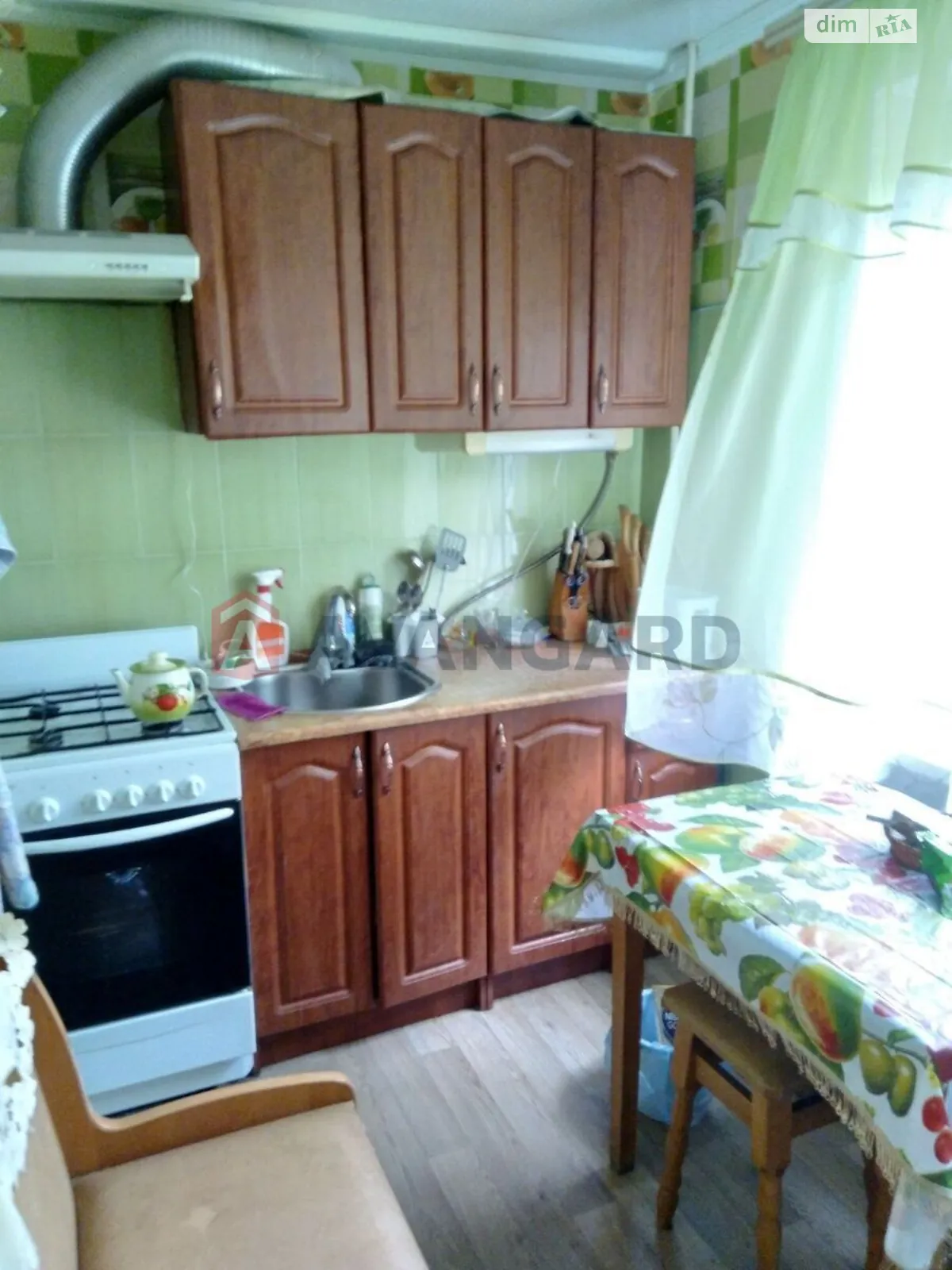 Продается 2-комнатная квартира 42 кв. м в Каменском, ул. Каштанов, 19А