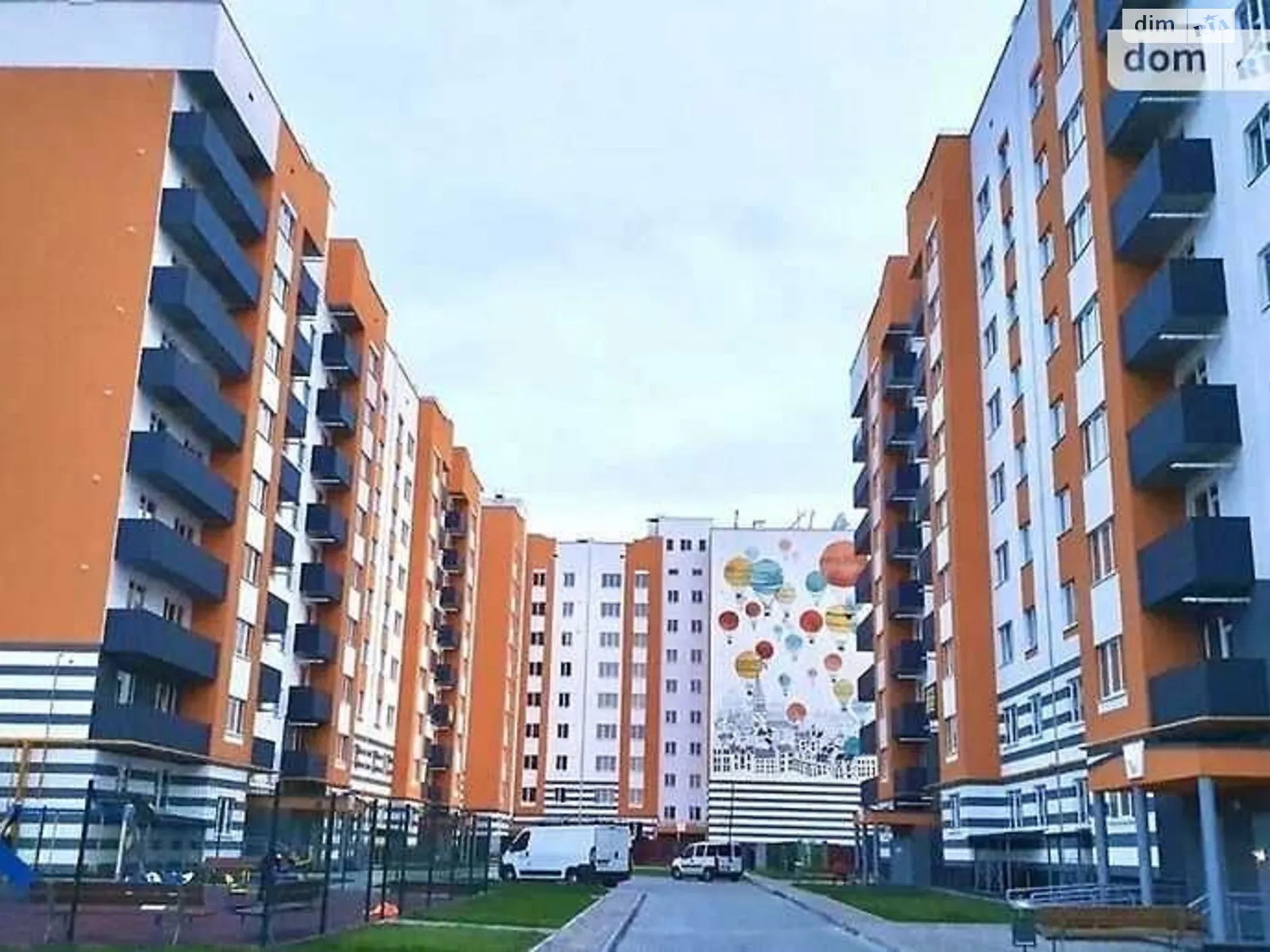 Продается 2-комнатная квартира 74 кв. м в Полтаве, ул. Кременчугская