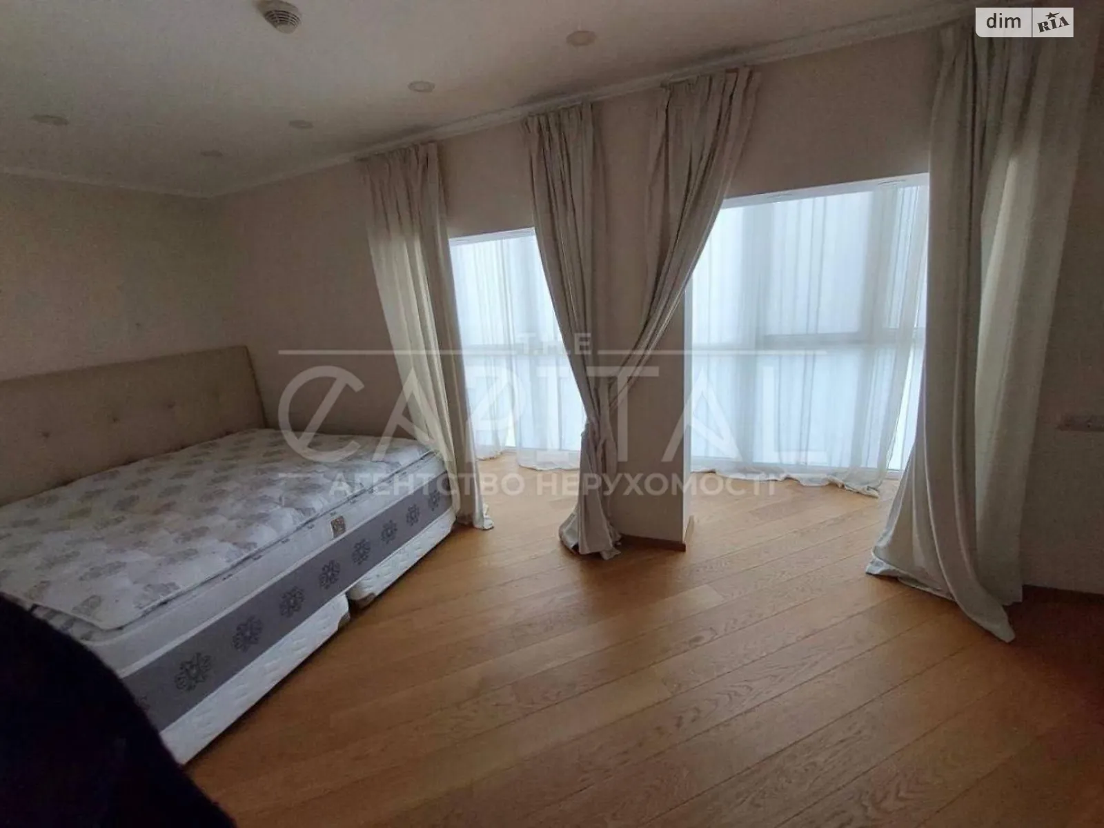 Сдается в аренду дом на 2 этажа 200 кв. м с мебелью, цена: 1500 $ - фото 1