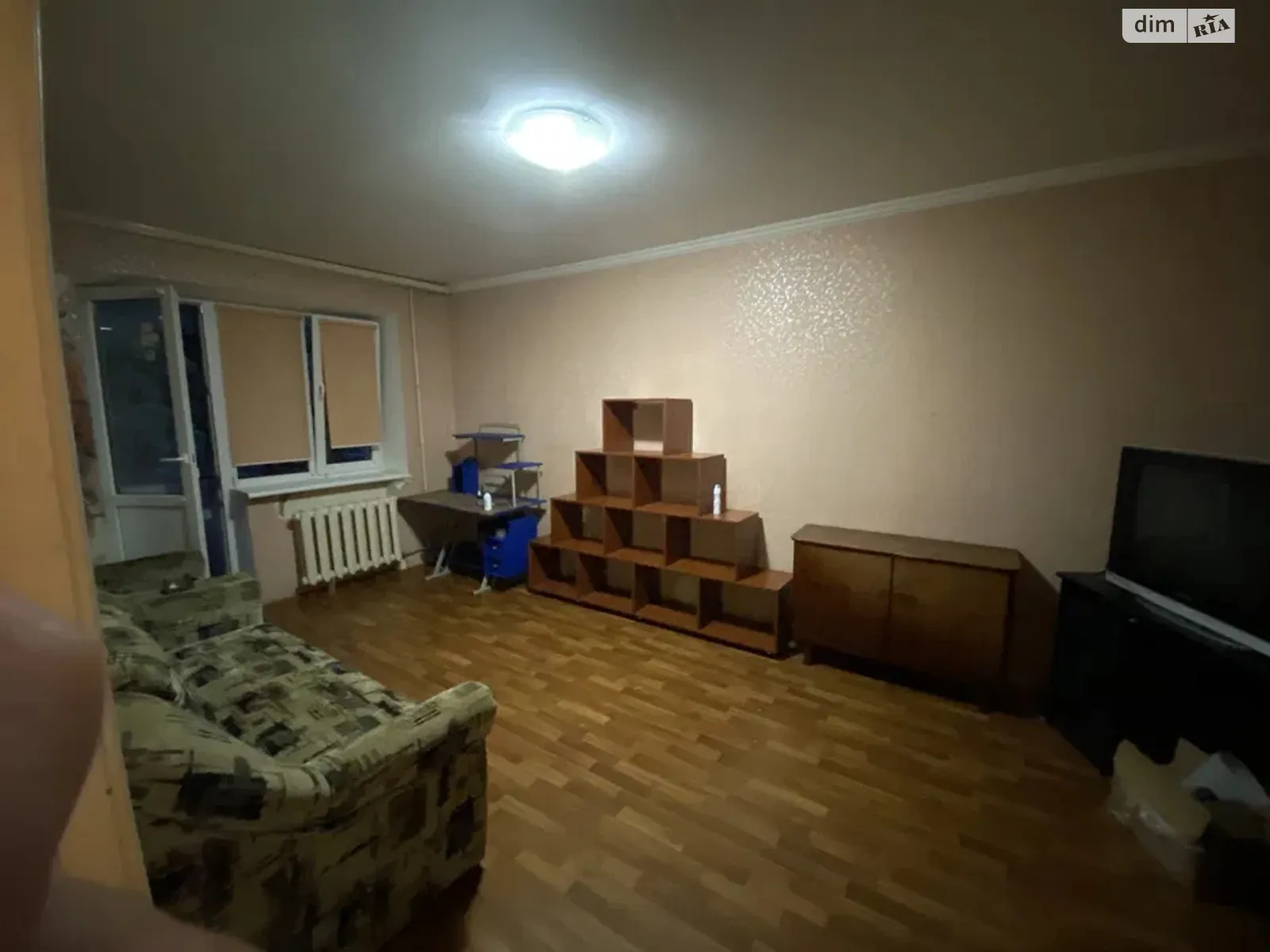 Продается 1-комнатная квартира 32 кв. м в Одессе, ул. Космонавтов, 31/3 - фото 1
