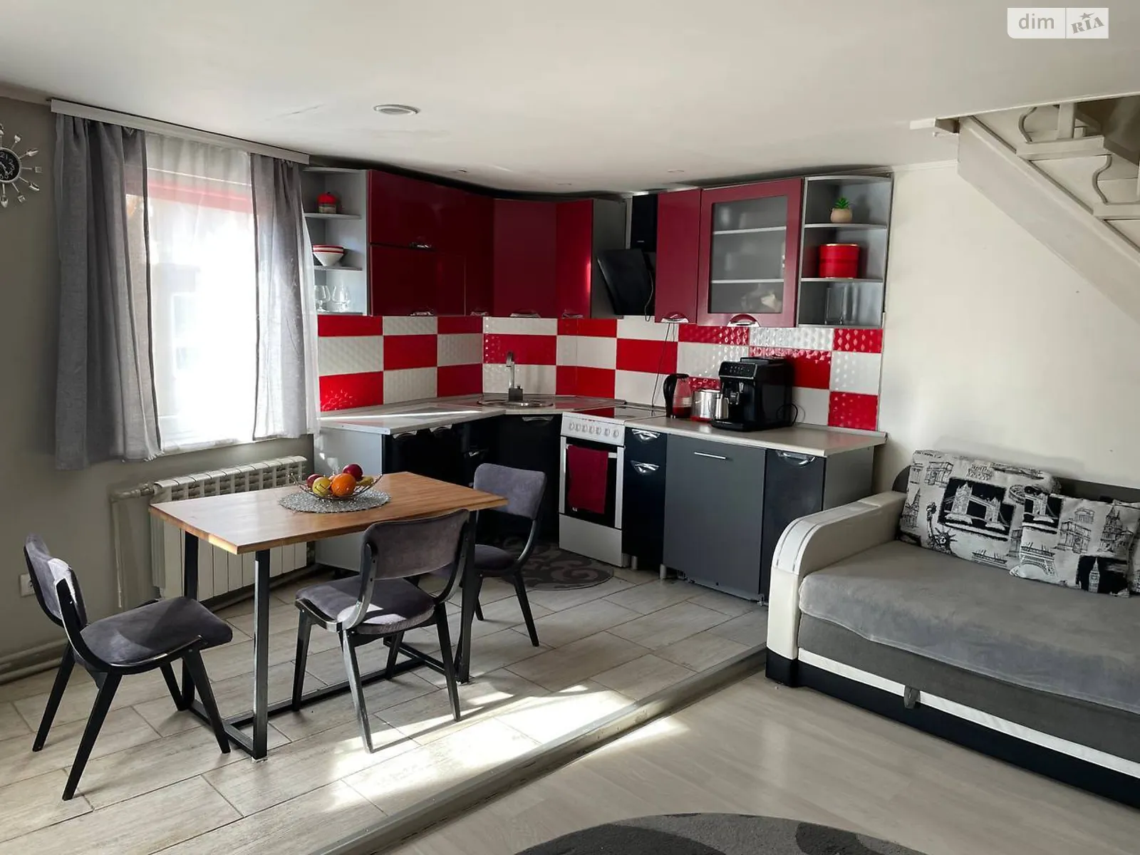 Продається будинок 3 поверховий 120 кв. м з ділянкою, цена: 54000 $ - фото 1
