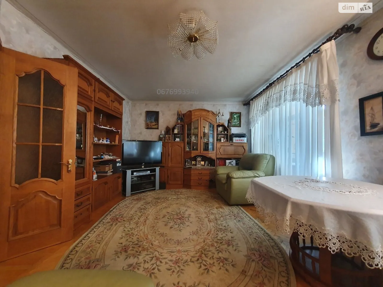 Продается 3-комнатная квартира 69.8 кв. м в Днепре, ул. Паторжинского - фото 1