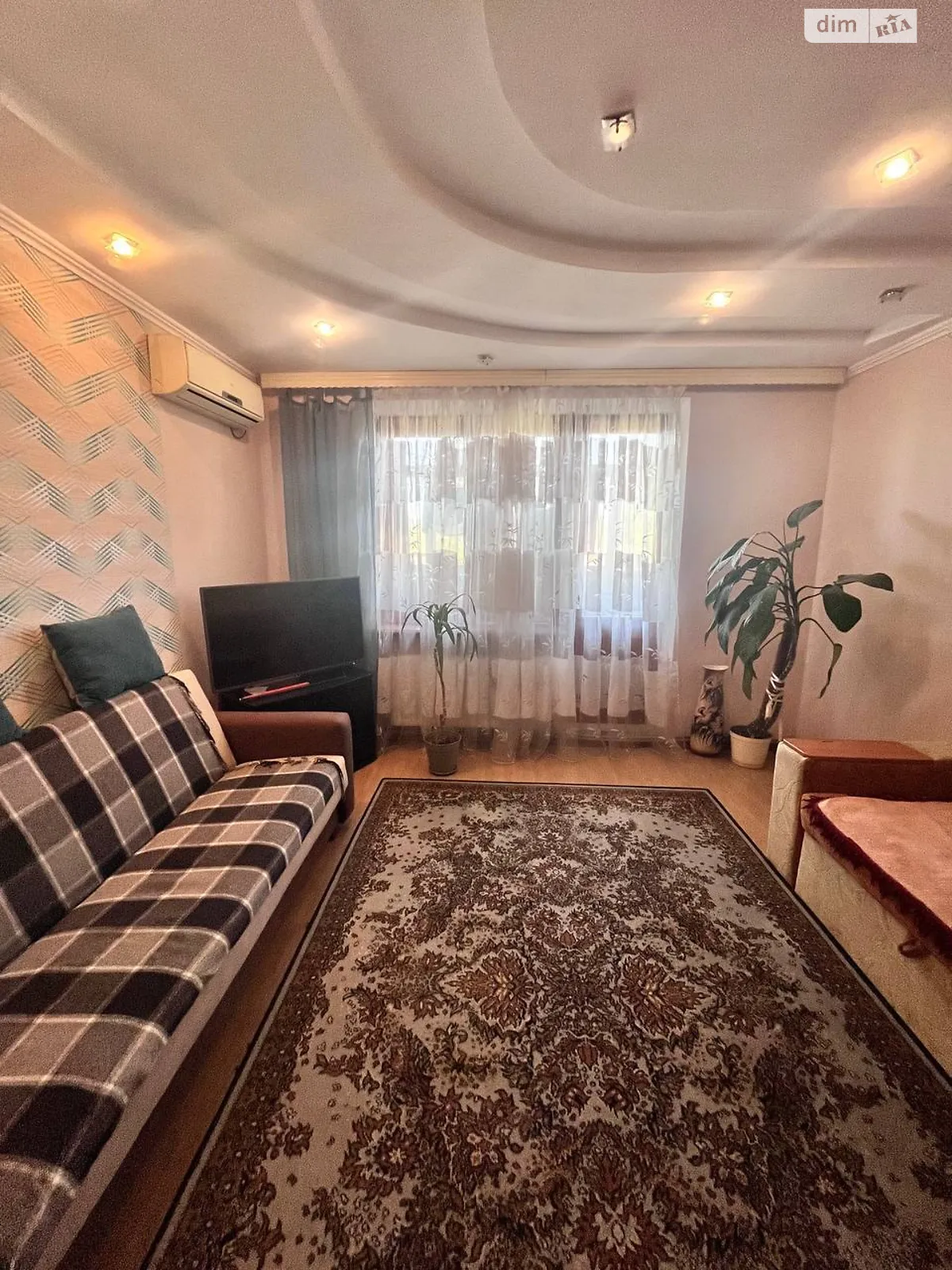 Продается 3-комнатная квартира 65 кв. м в Кропивницком, цена: 53000 $