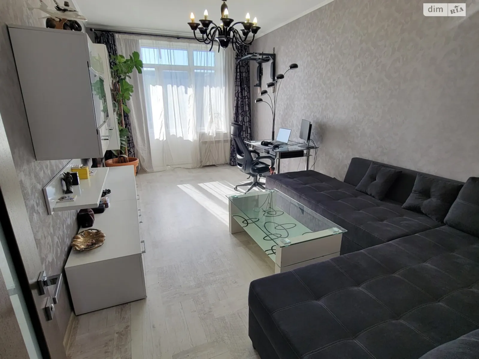 Продается 2-комнатная квартира 63 кв. м в Киеве - фото 2