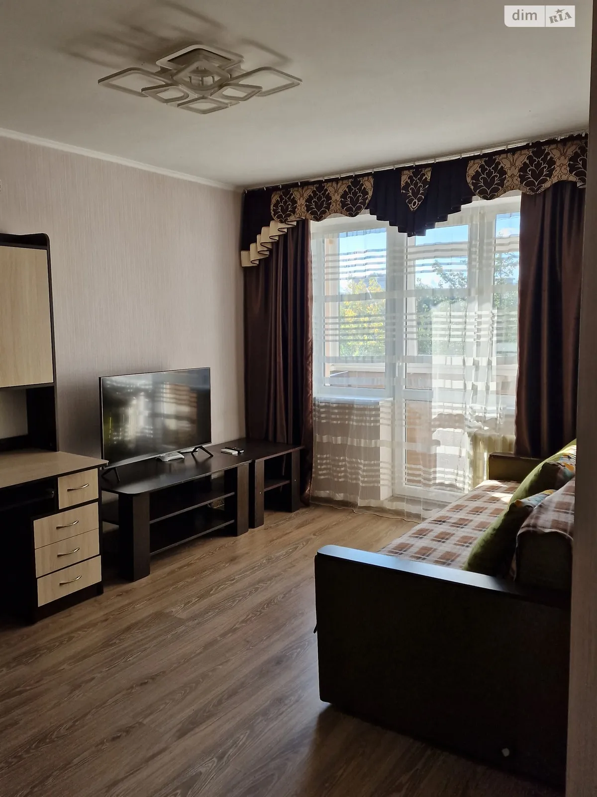 Продается 3-комнатная квартира 59.1 кв. м в Харькове