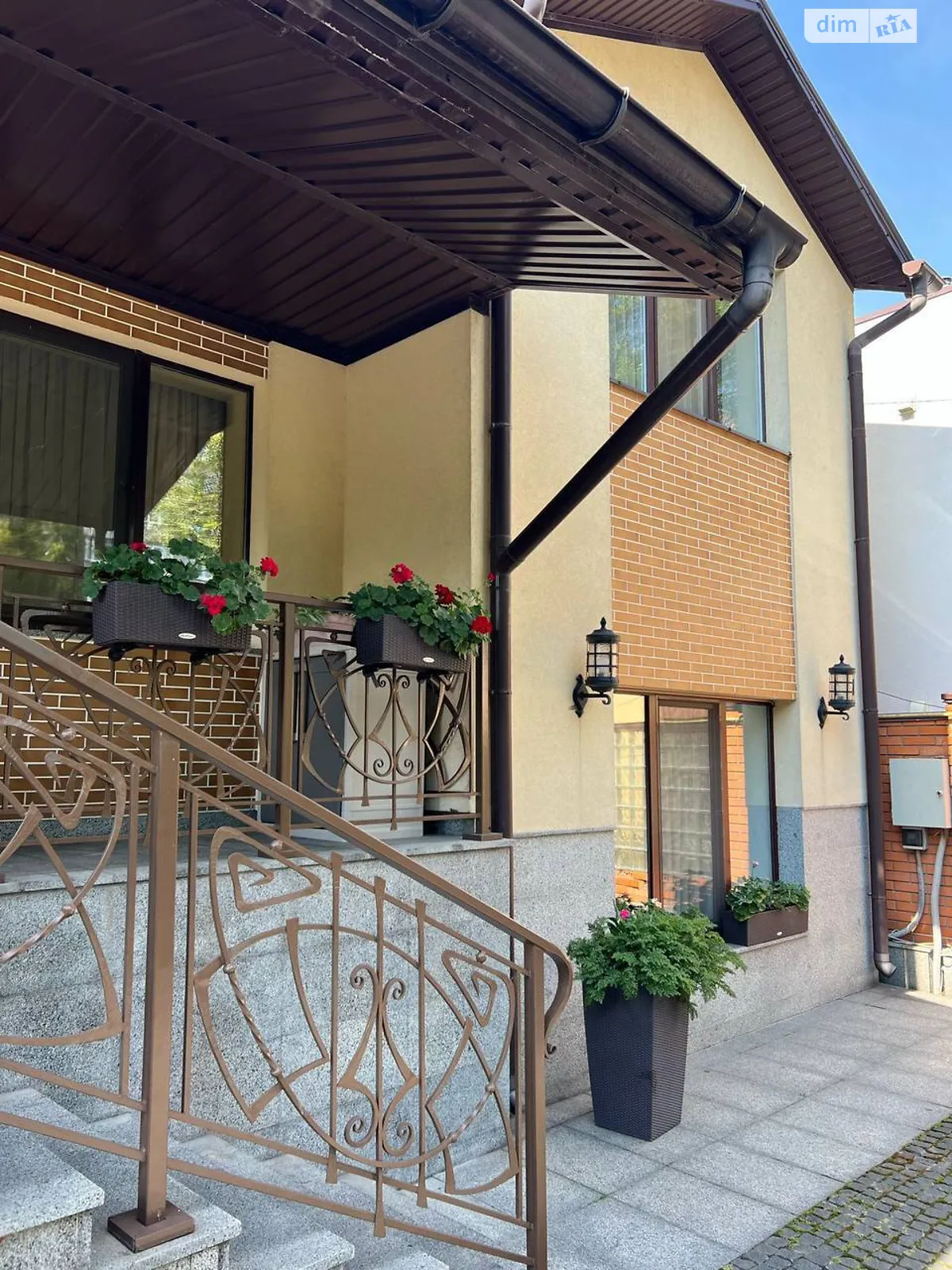 Продається будинок 2 поверховий 196.6 кв. м з терасою, цена: 410000 $ - фото 1