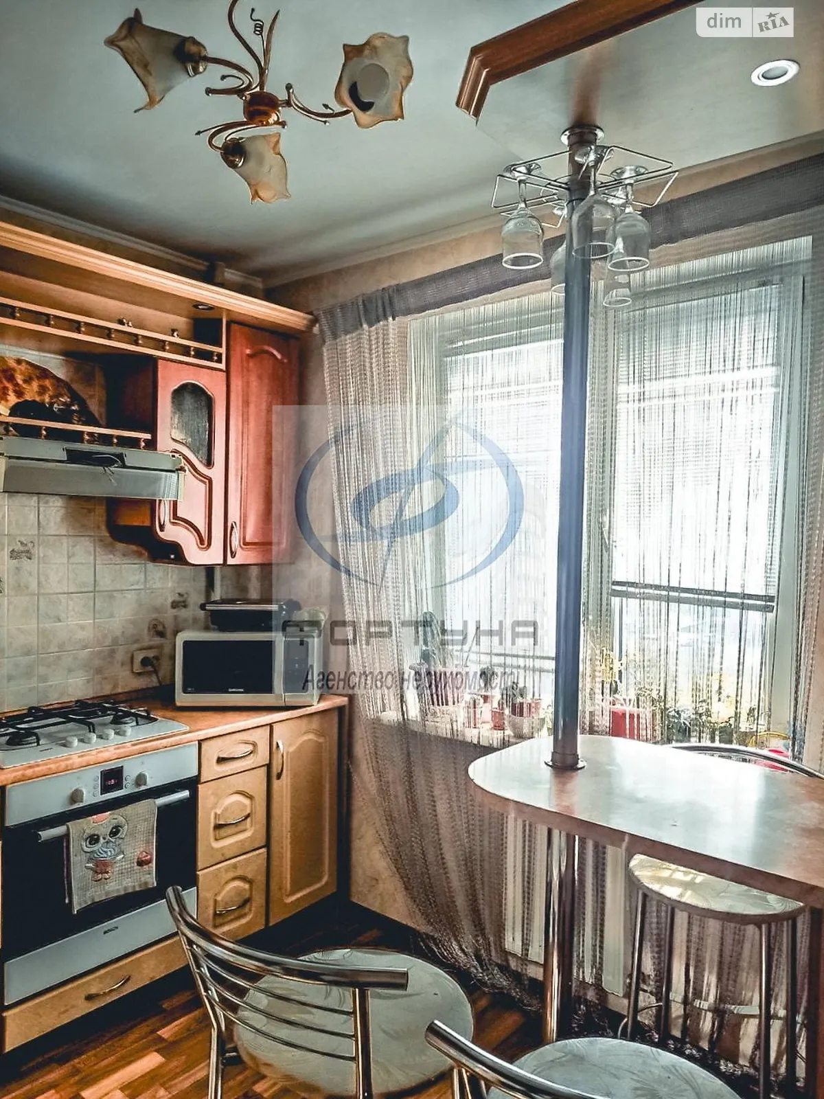 Продается 2-комнатная квартира 52.9 кв. м в Черкассах, цена: 52000 $