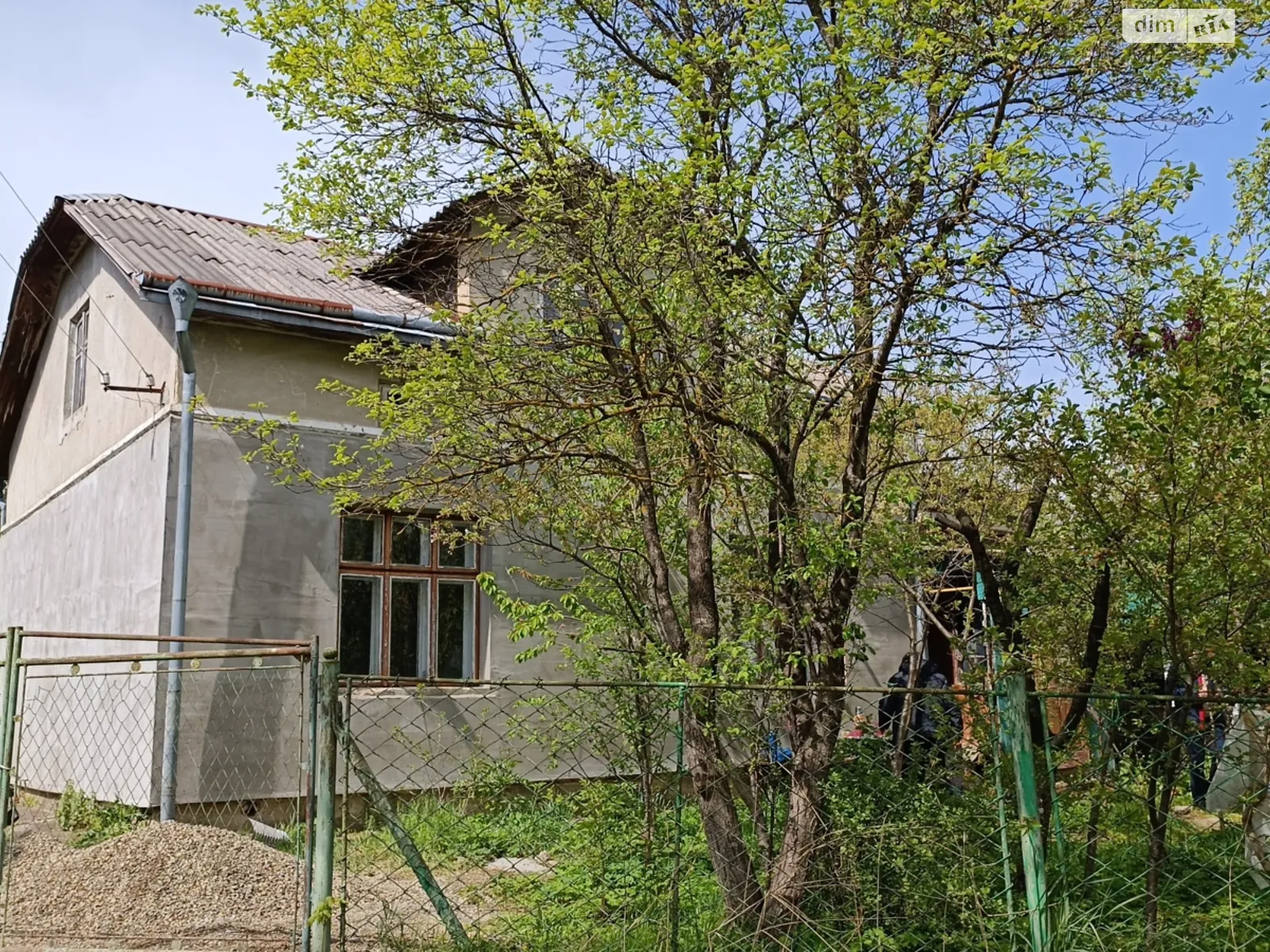 Продається будинок 2 поверховий 140 кв. м з гаражем, цена: 38900 $