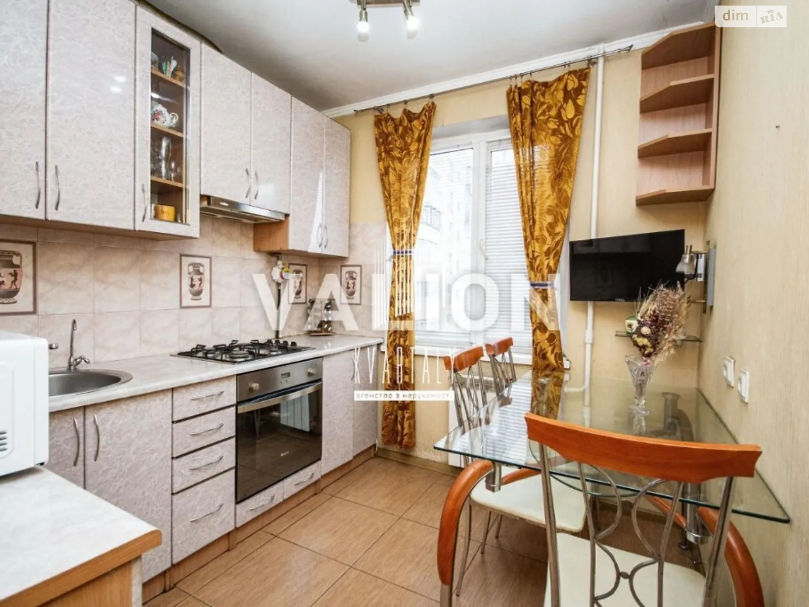 Продается 2-комнатная квартира 52 кв. м в Киеве, ул. Генерала Наумова, 41 - фото 1