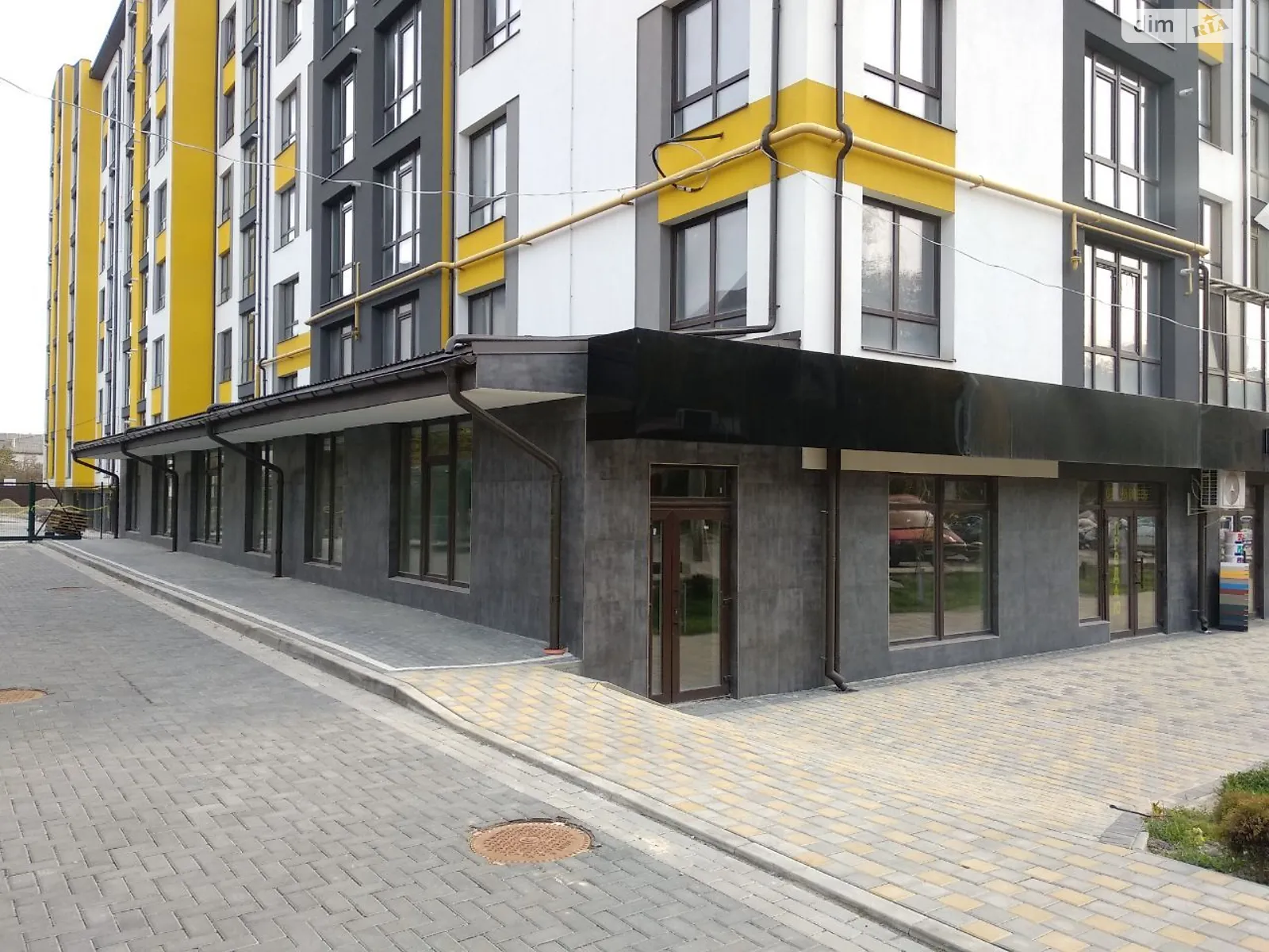 Продається приміщення вільного призначення 260.9 кв. м в 1-поверховій будівлі, цена: 300000 $ - фото 1