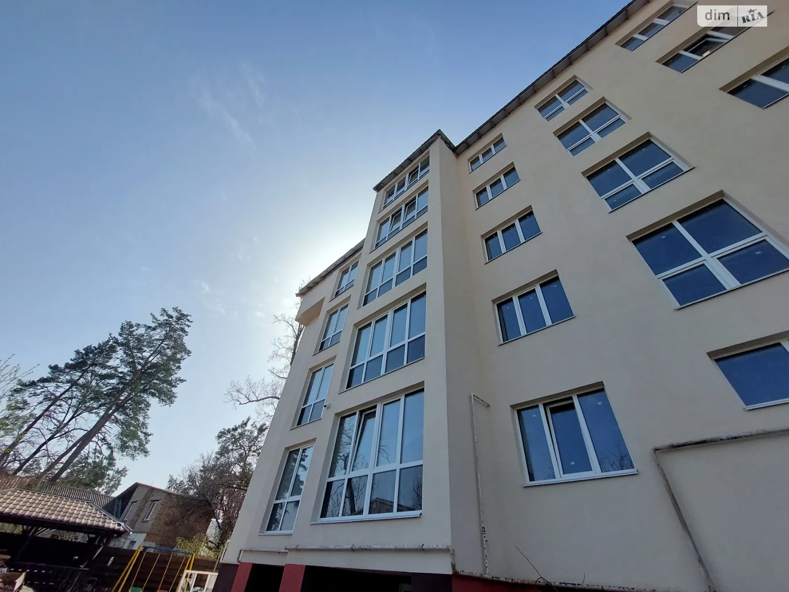 Продается 1-комнатная квартира 40 кв. м в Ирпене, ул. Киевская, 51 - фото 1
