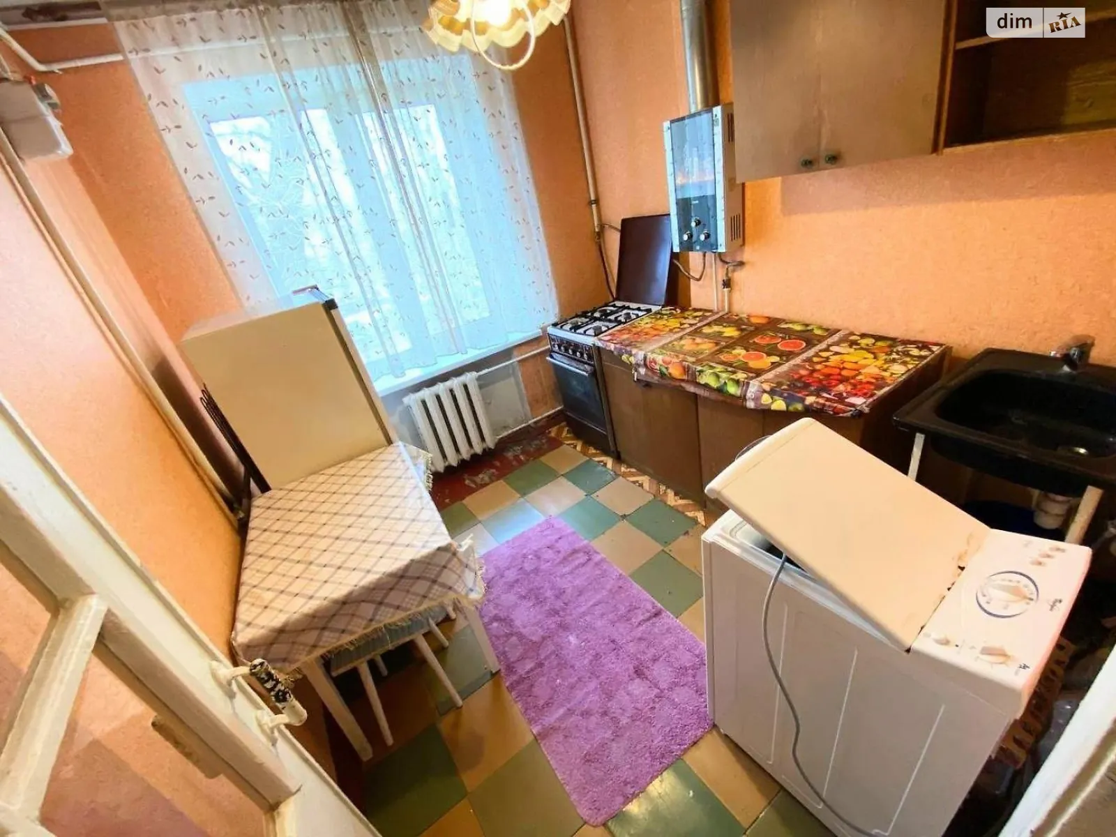Продается 1-комнатная квартира 38 кв. м в Днепре, ул. Караваева - фото 1