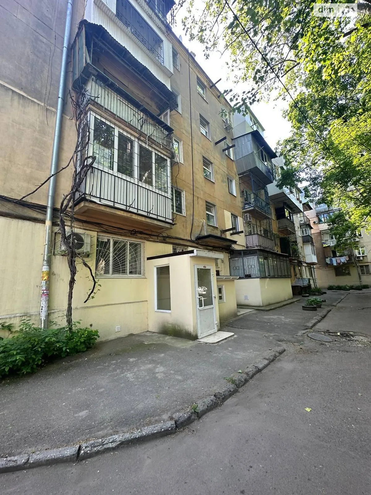 Продается 2-комнатная квартира 44 кв. м в Одессе, ул. Сегедская, 4 - фото 1