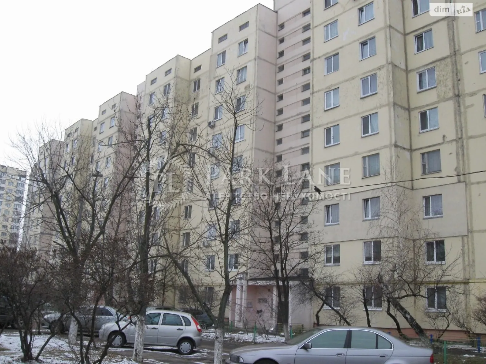 Продается 1-комнатная квартира 68 кв. м в Киеве, ул. Героев Днепра, 32 - фото 1