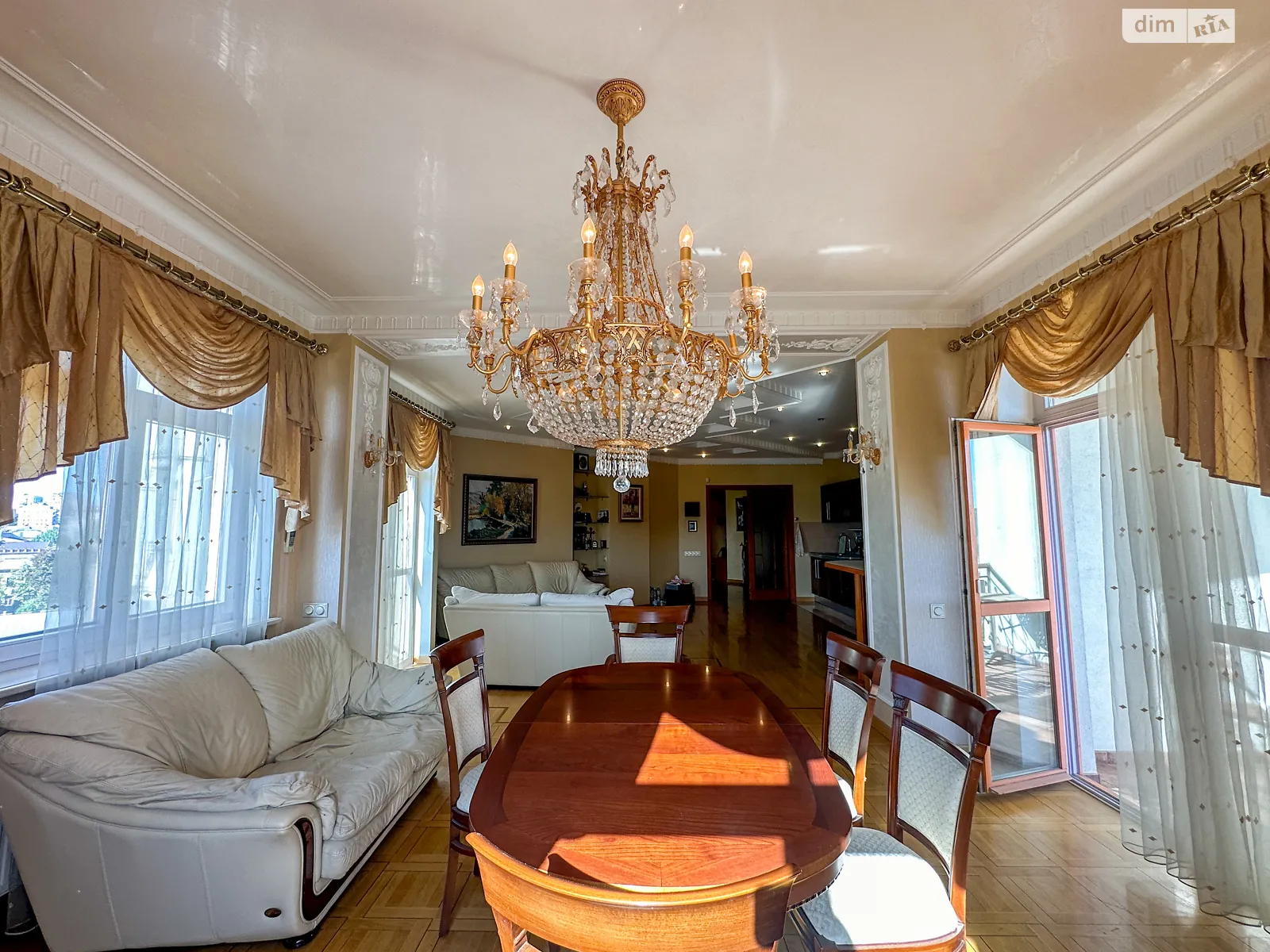 Здається в оренду 3-кімнатна квартира 140 кв. м у Києві, цена: 90000 грн