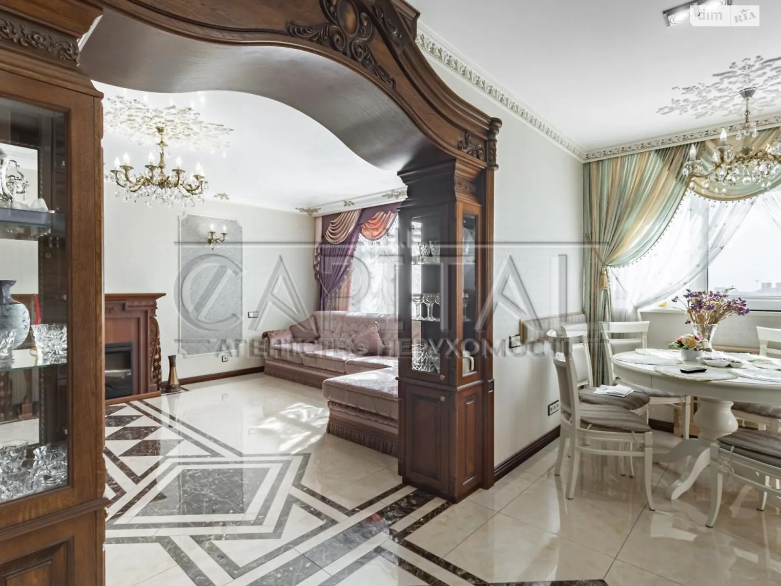 Продается 4-комнатная квартира 176 кв. м в Киеве, просп. Лобановского - фото 1
