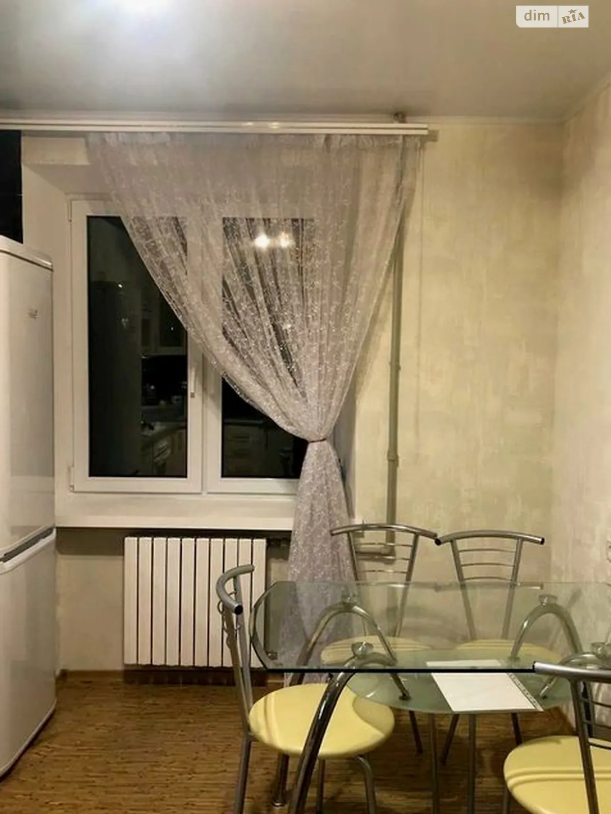 Сдается в аренду 2-комнатная квартира 53 кв. м в Днепре, ул. Севастопольская