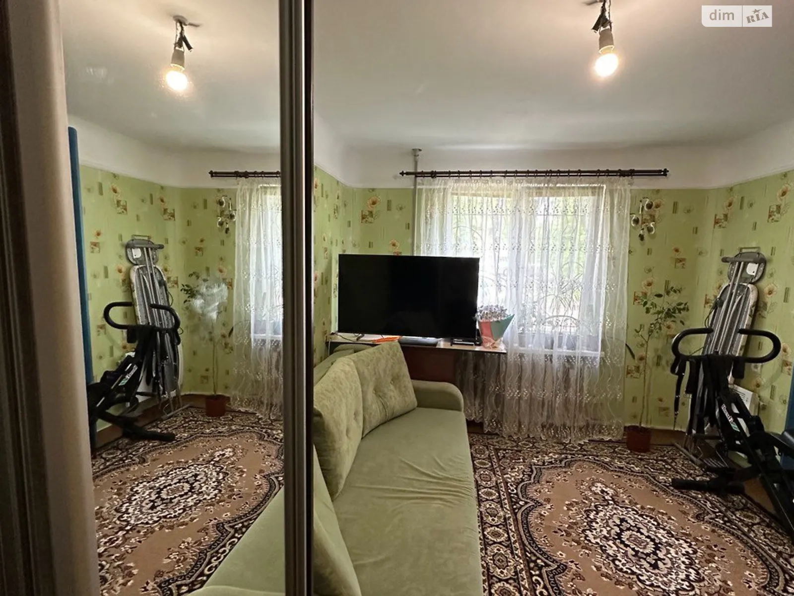 Продается 2-комнатная квартира 51 кв. м в Днепре, ул. Карагандинская
