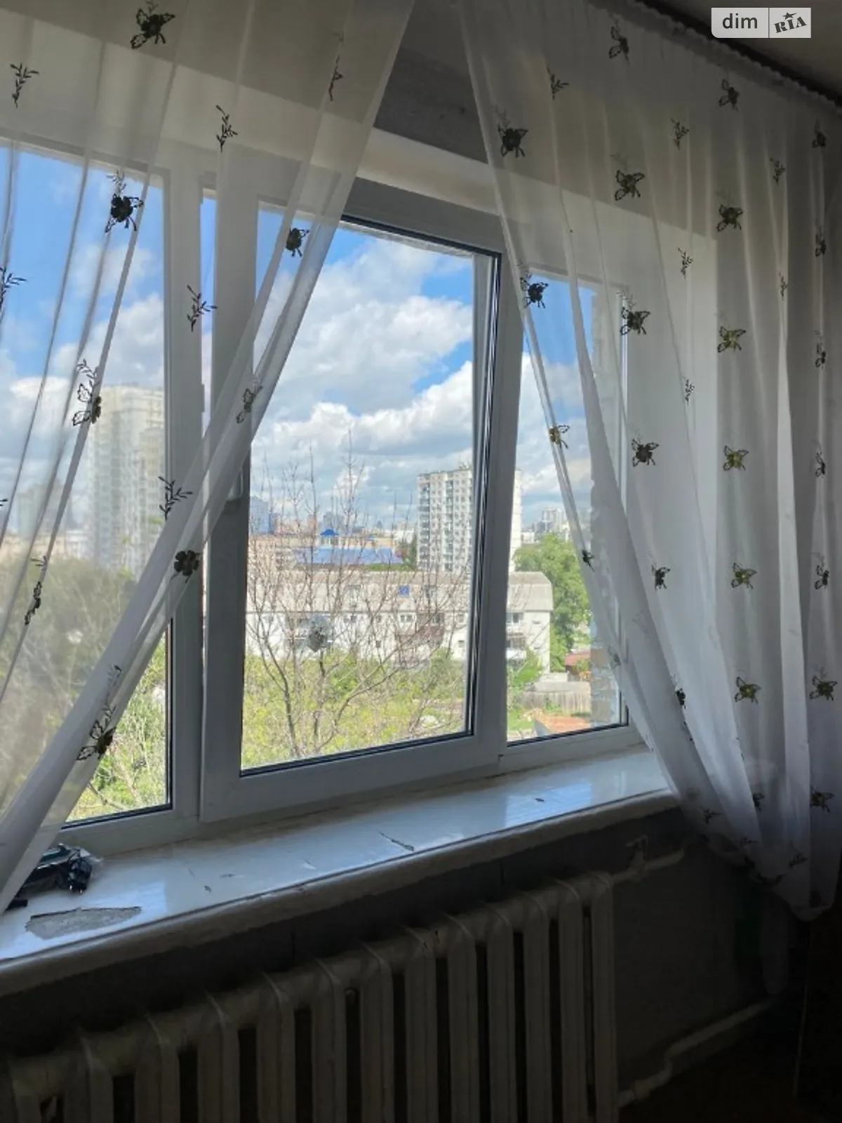 Продается 2-комнатная квартира 45 кв. м в Киеве, ул. Малокитаевская, 73 - фото 1